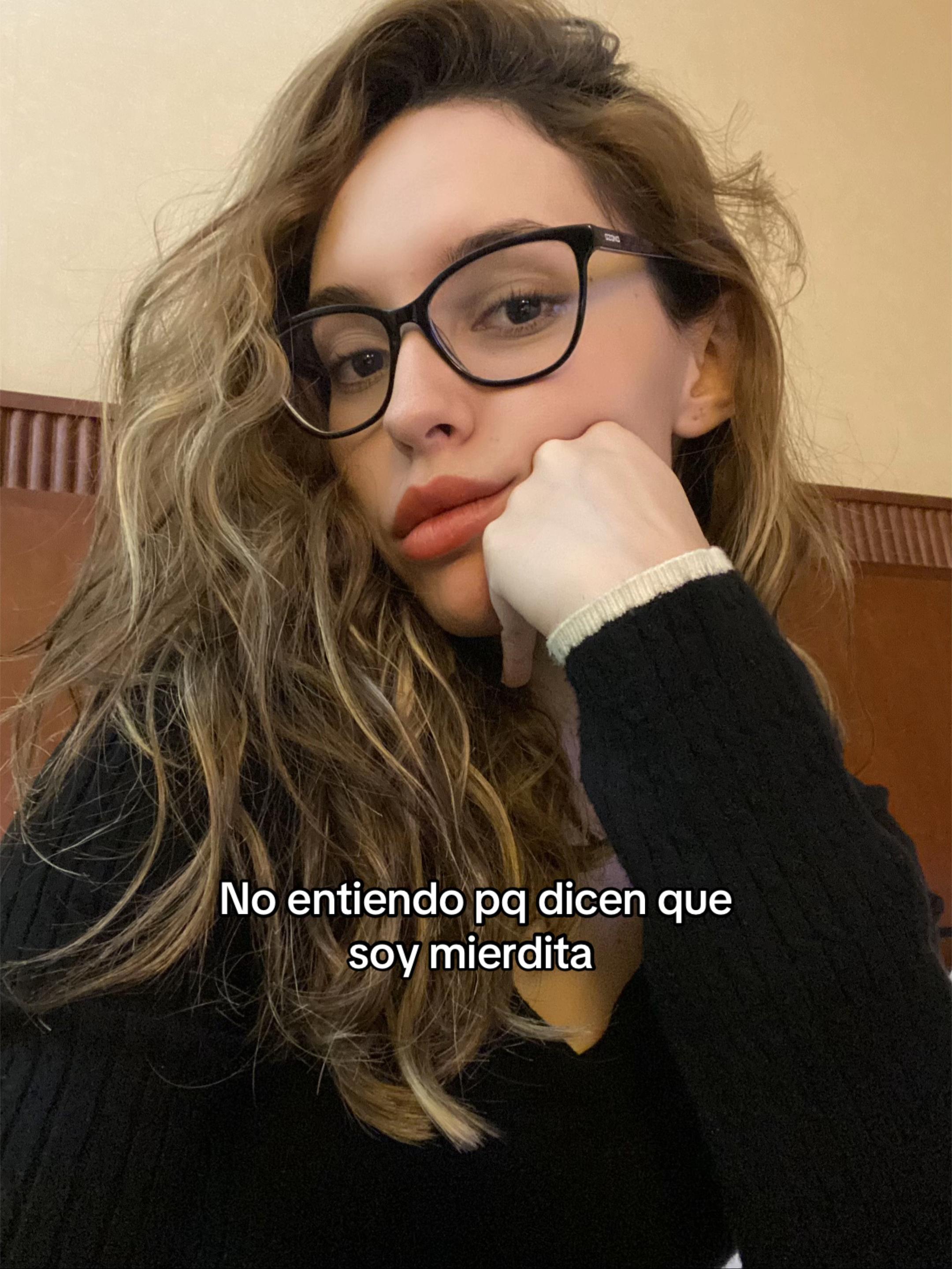 @Evelia