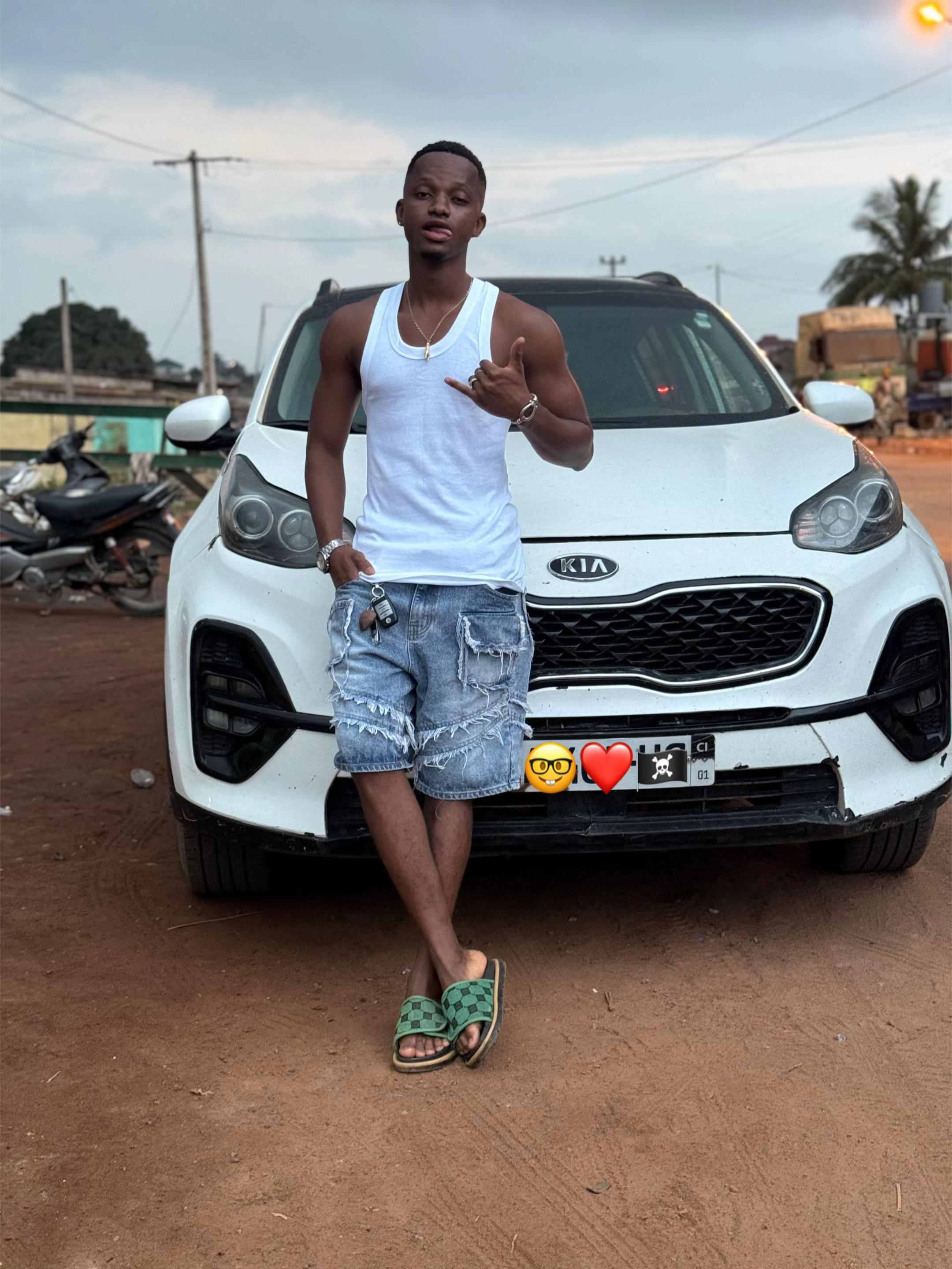 @Abou_Roro❤️🏴&zwj;☠️