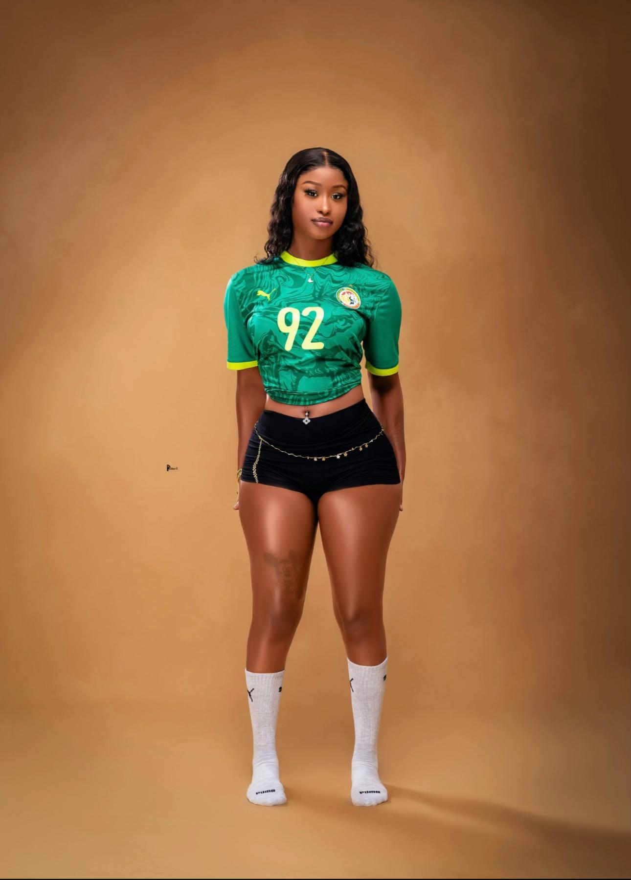 @ndella🇸🇳🌼