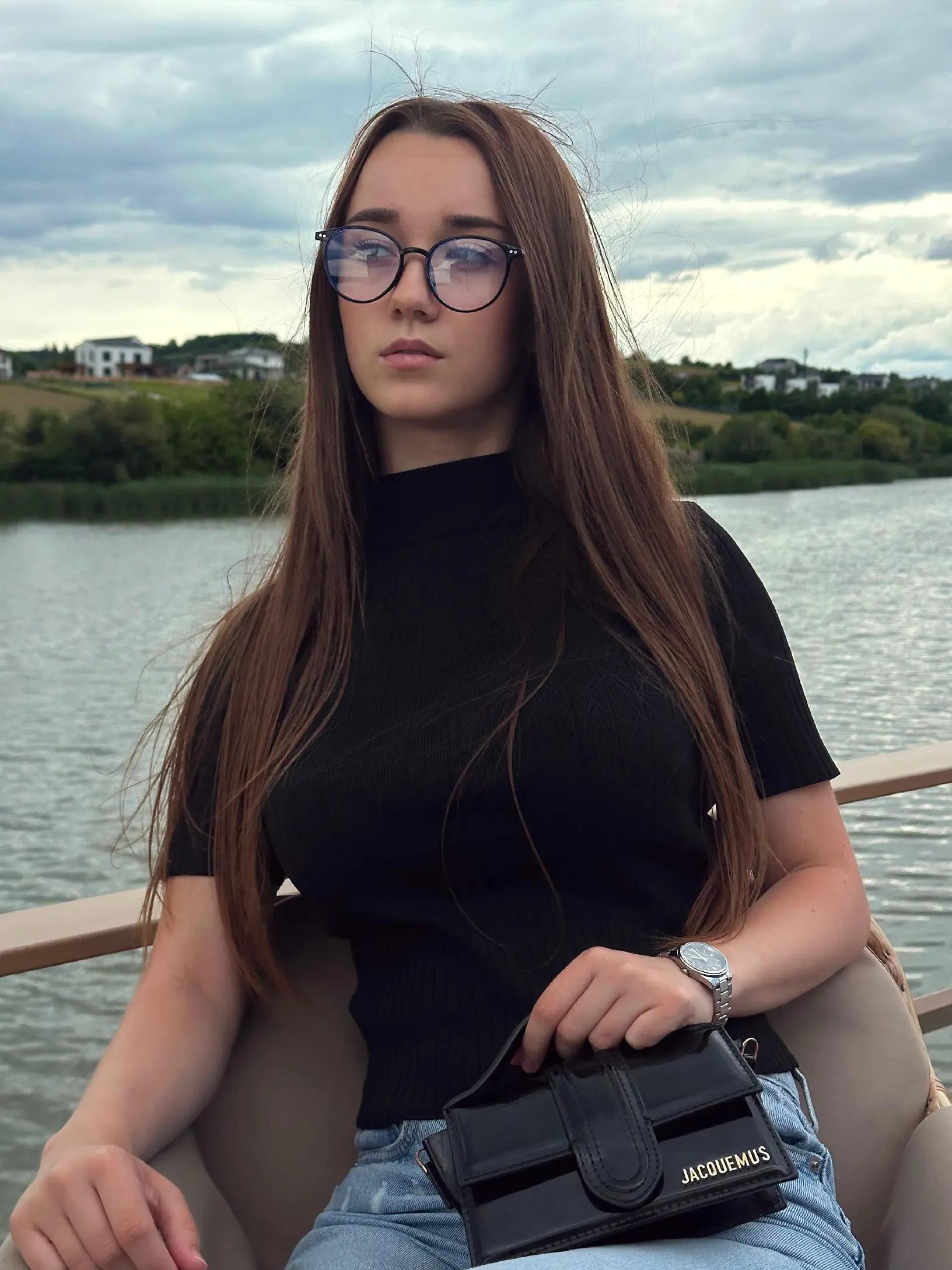 @𝓣𝔂𝓪𝓷𝓪