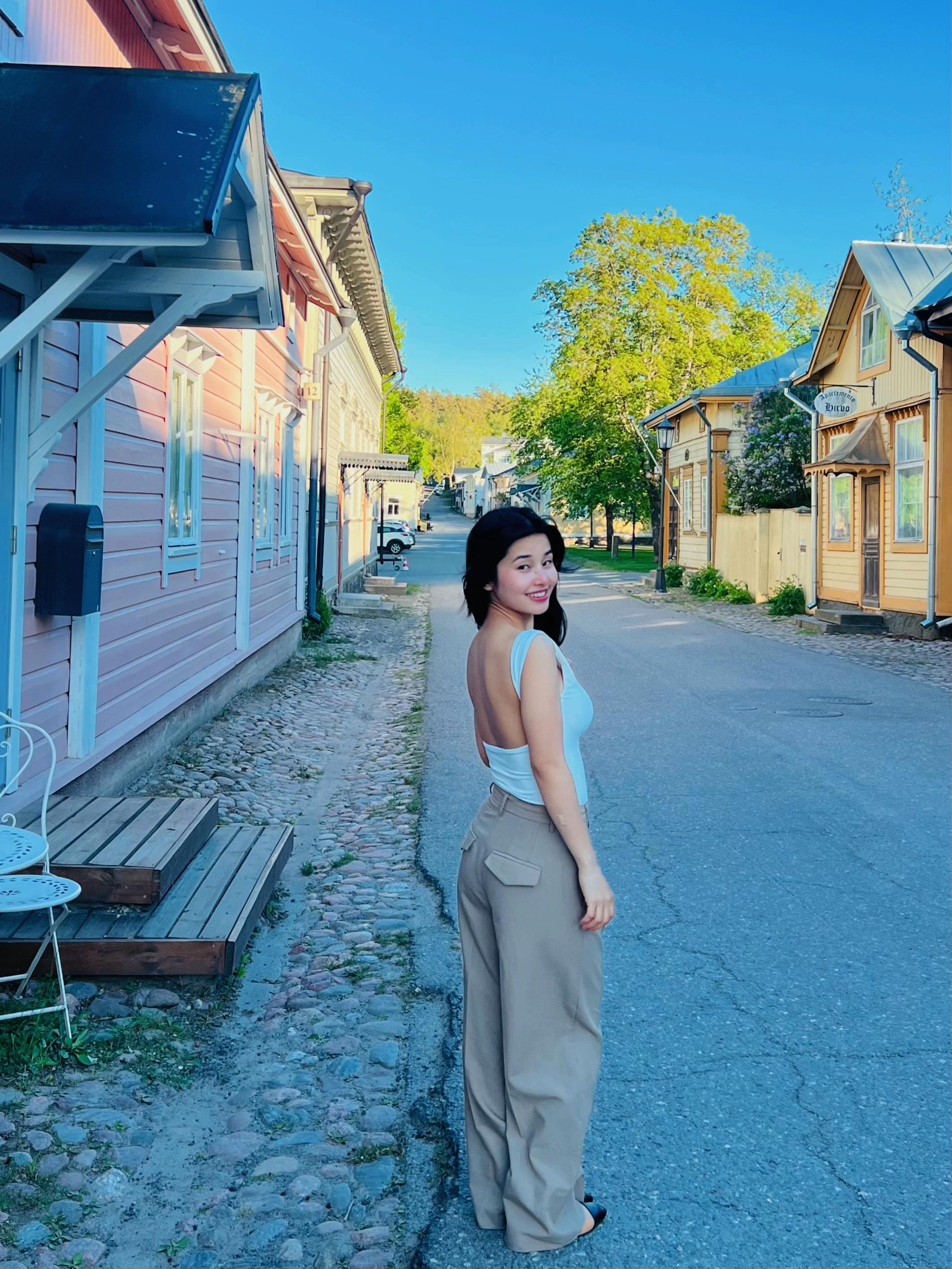 @Rojina🌸🎀