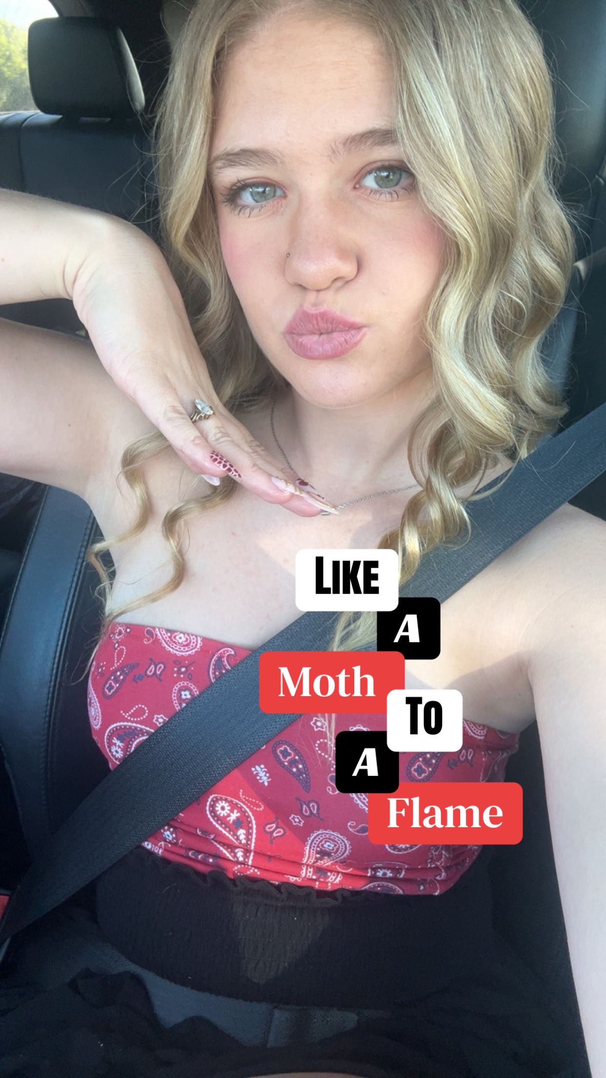 @LexLou