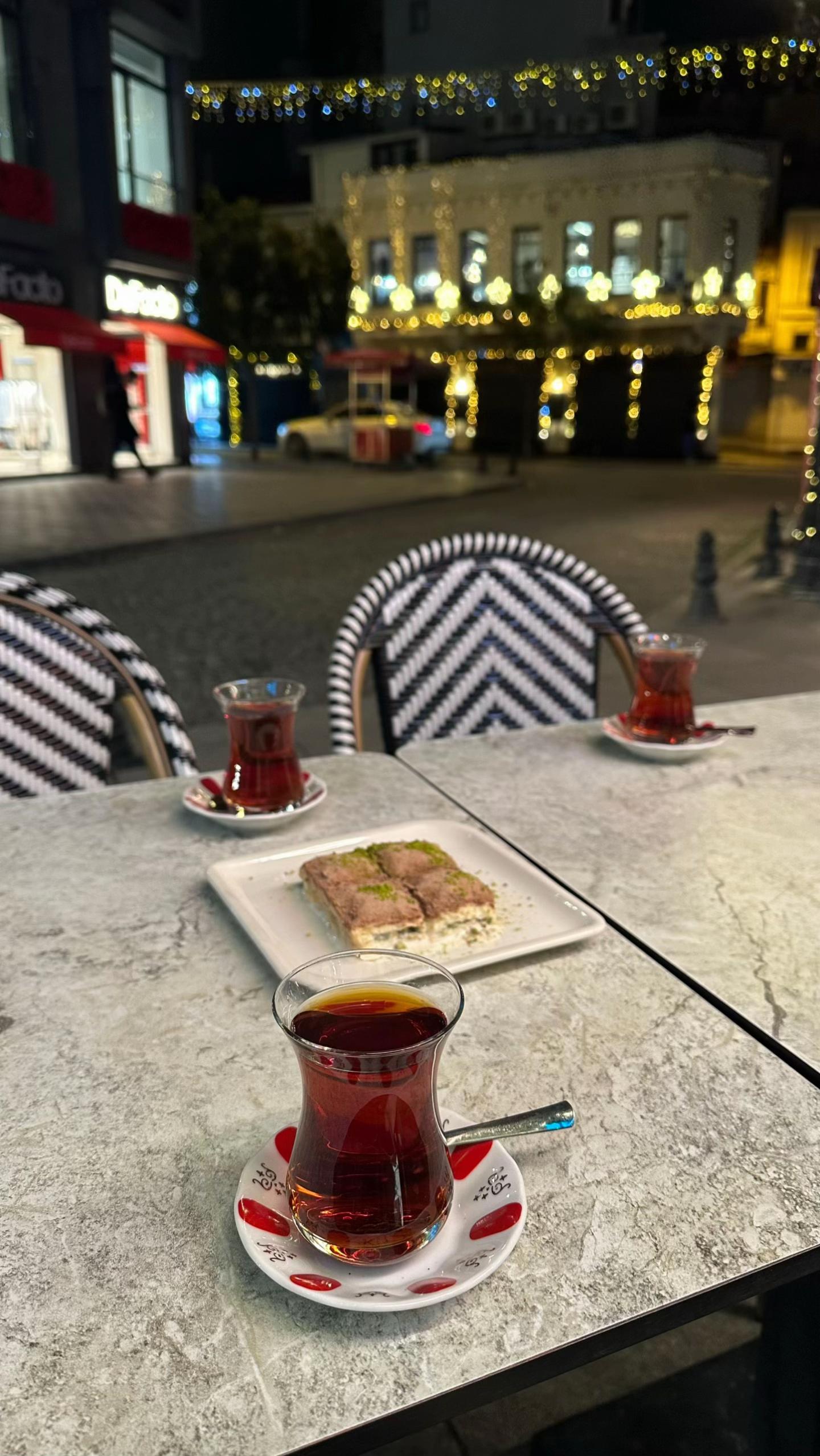 @سوير 🦋.
