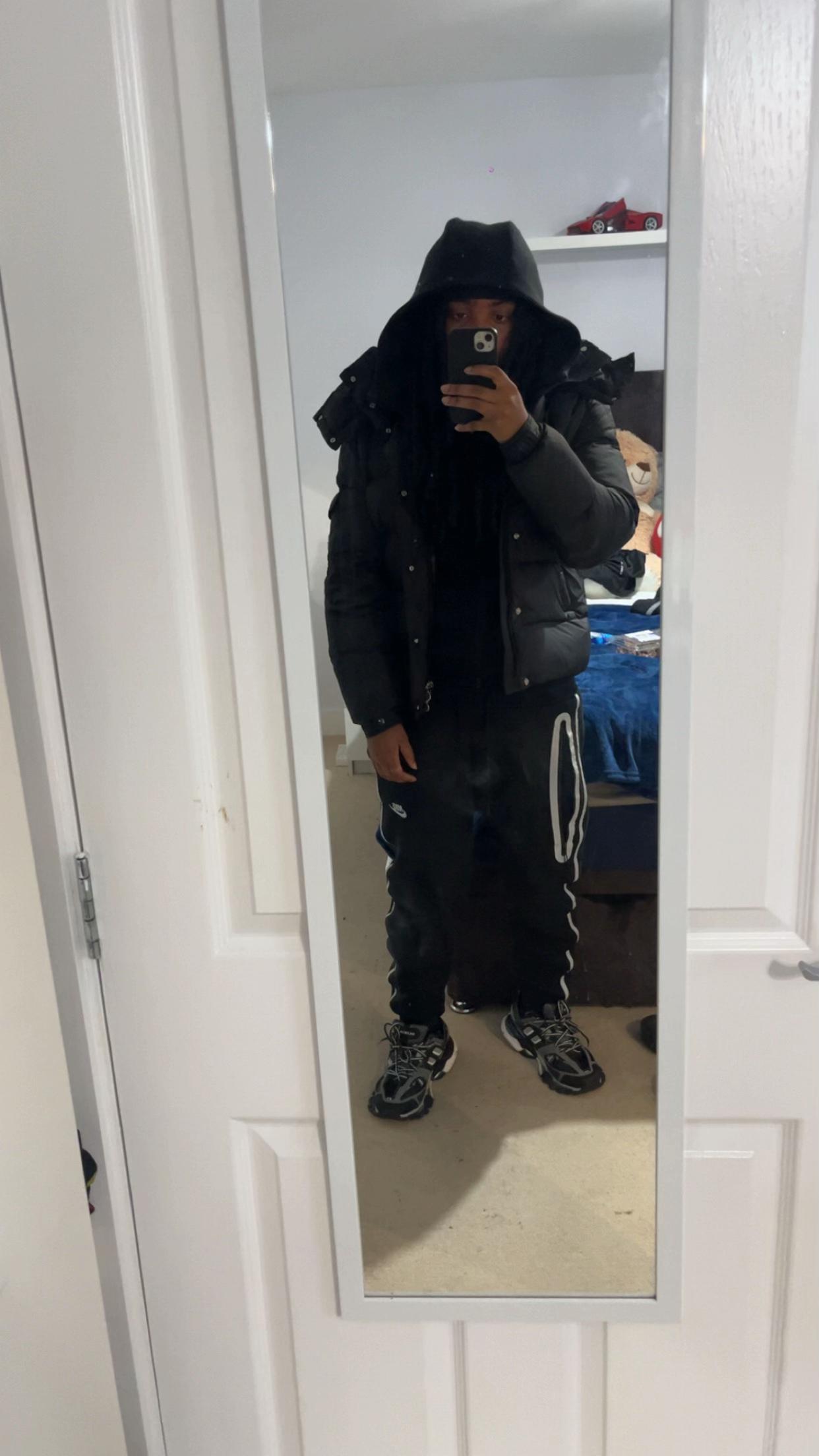 @ΛЯΛΣ 𖣂