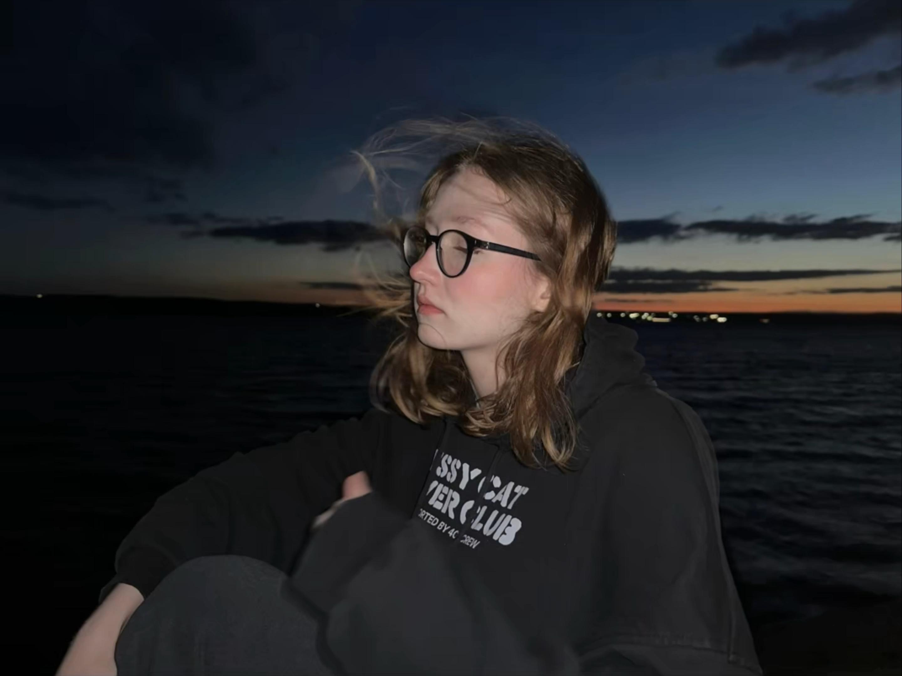 @Tytaperil