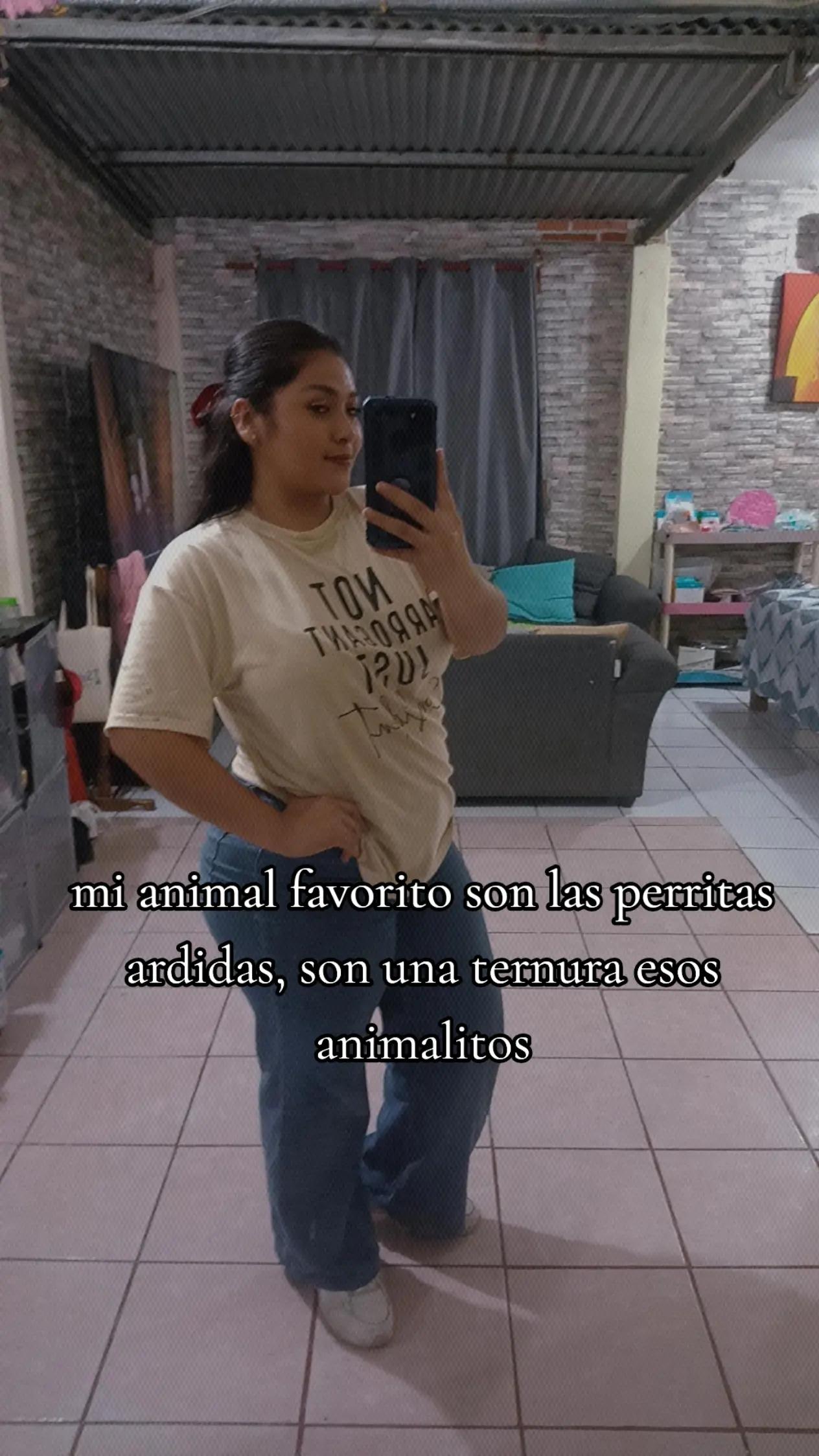 @LAURA JIM&Eacute;NEZ