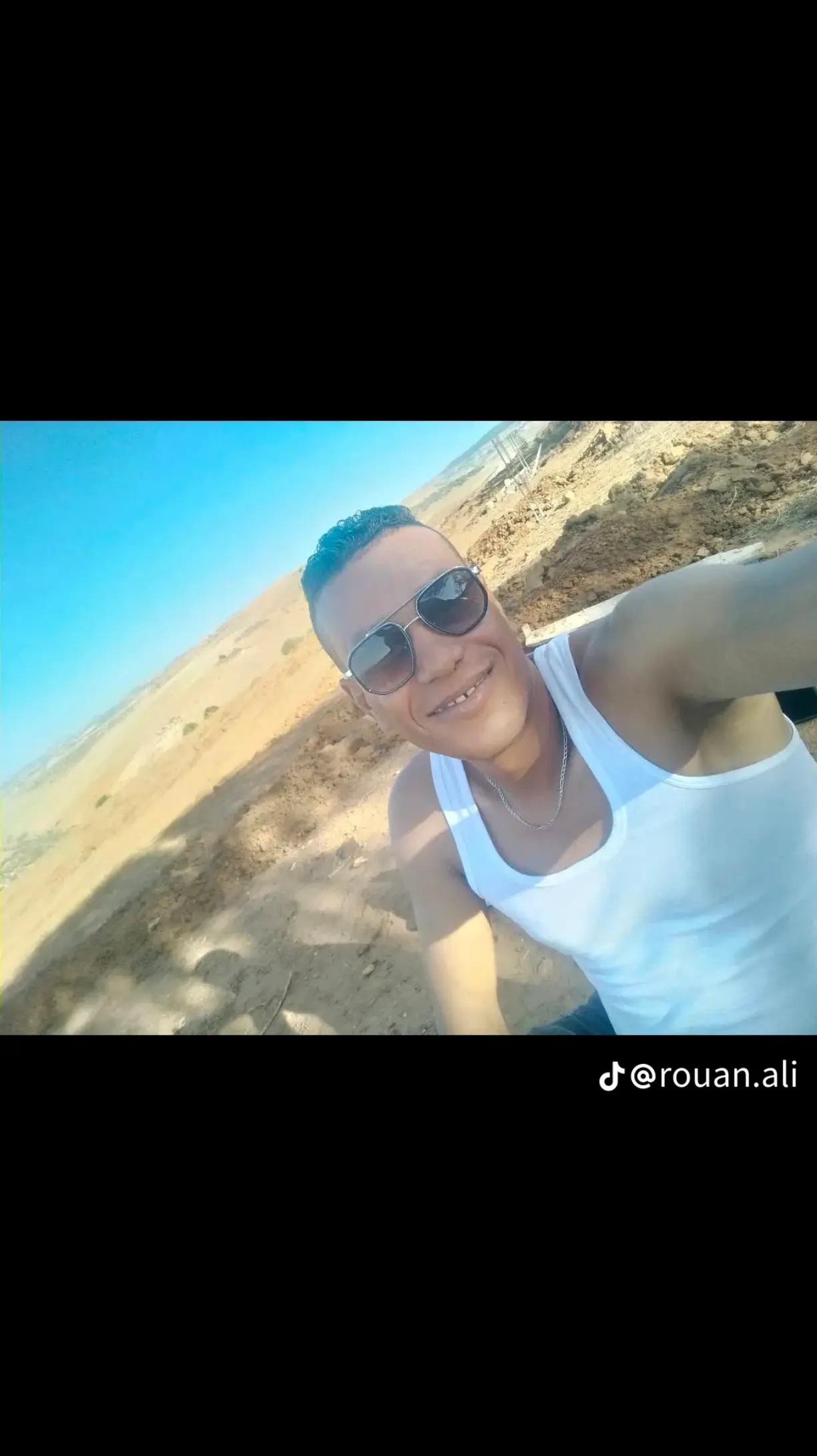@Ali Rouane