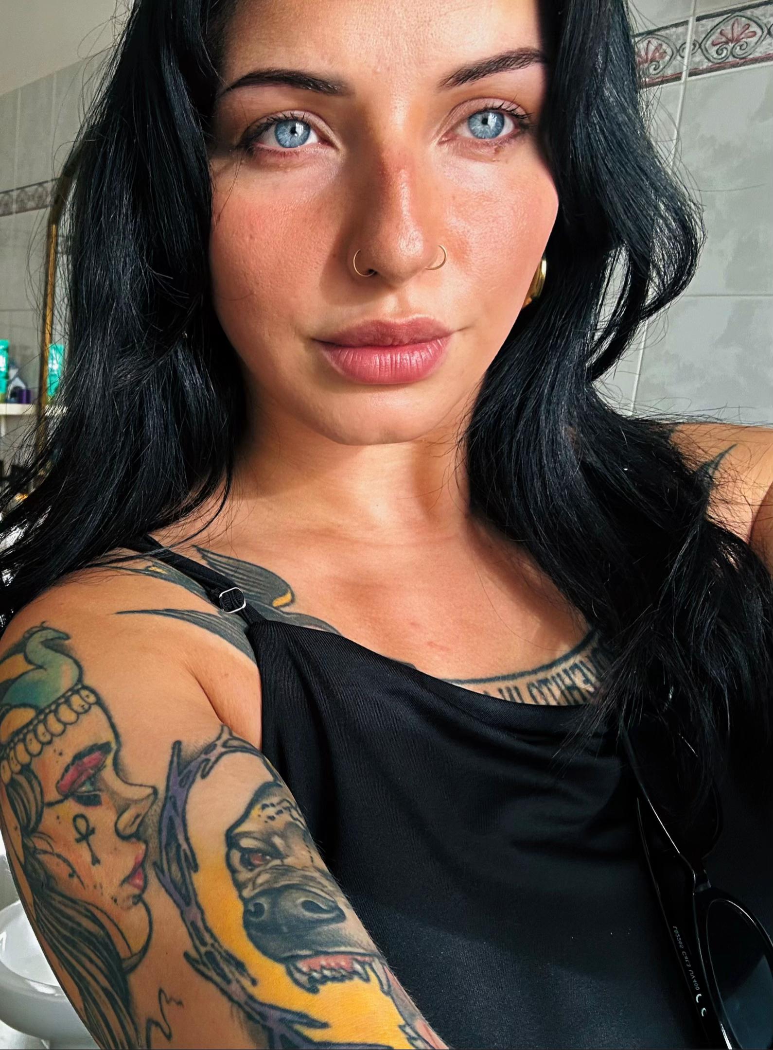 @nenavessel_