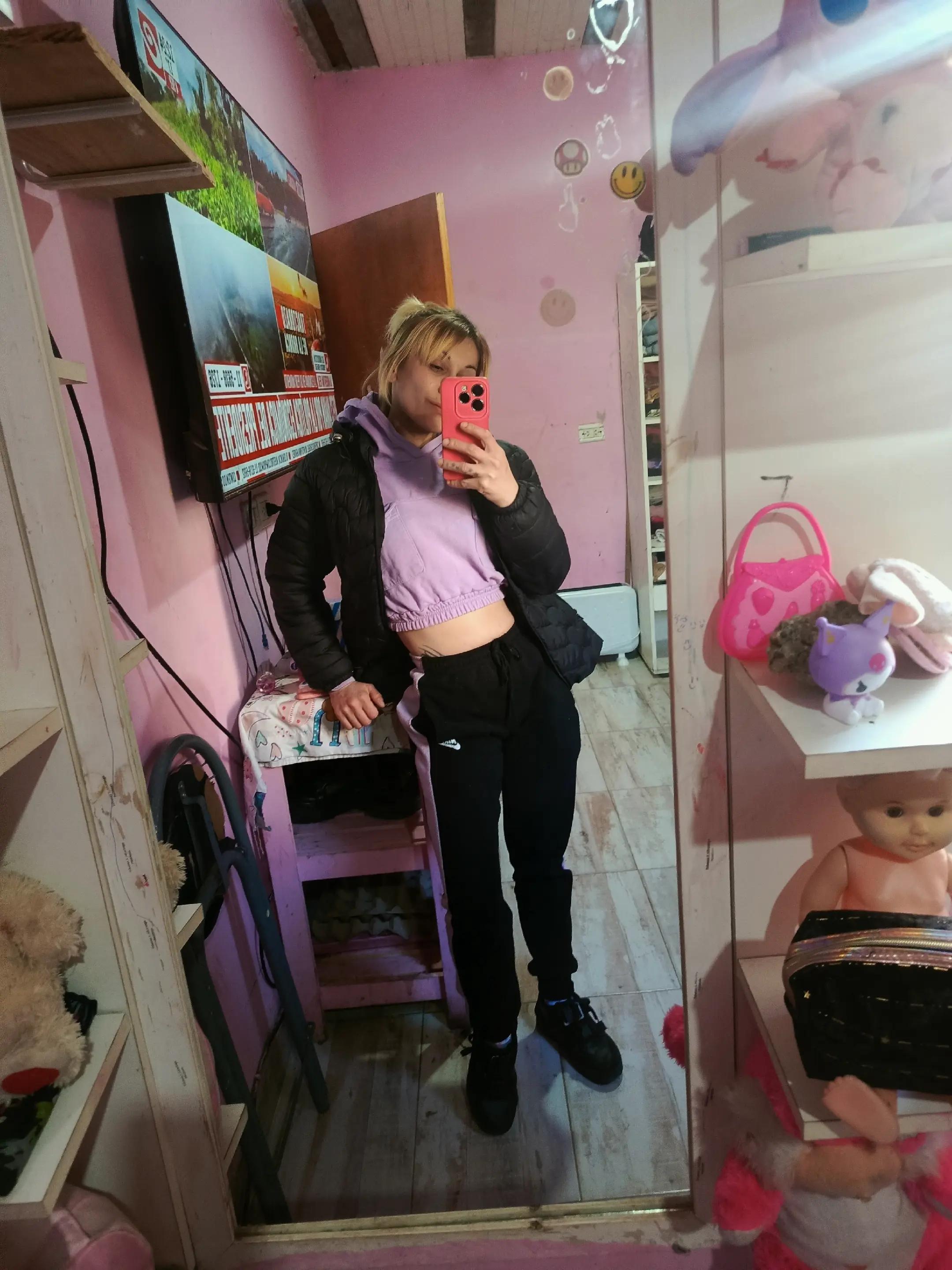 @👸🏼💣