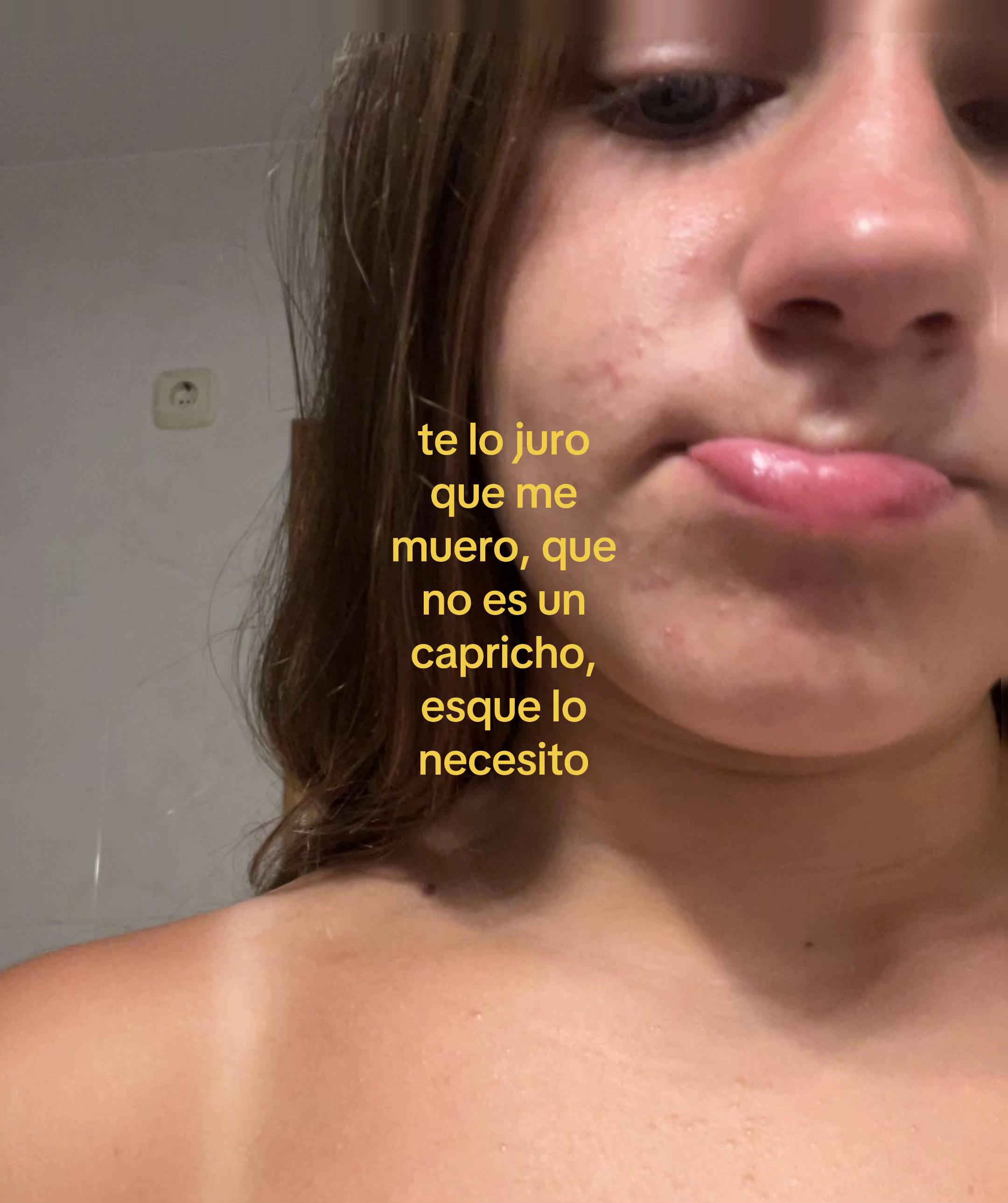 @danae_🖤