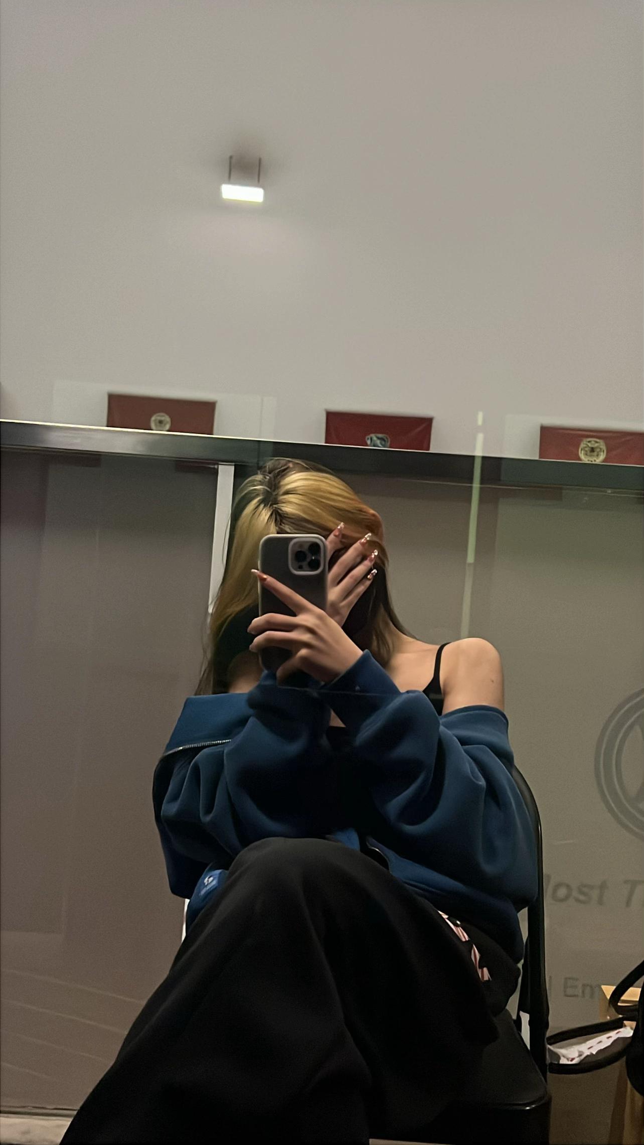 @3