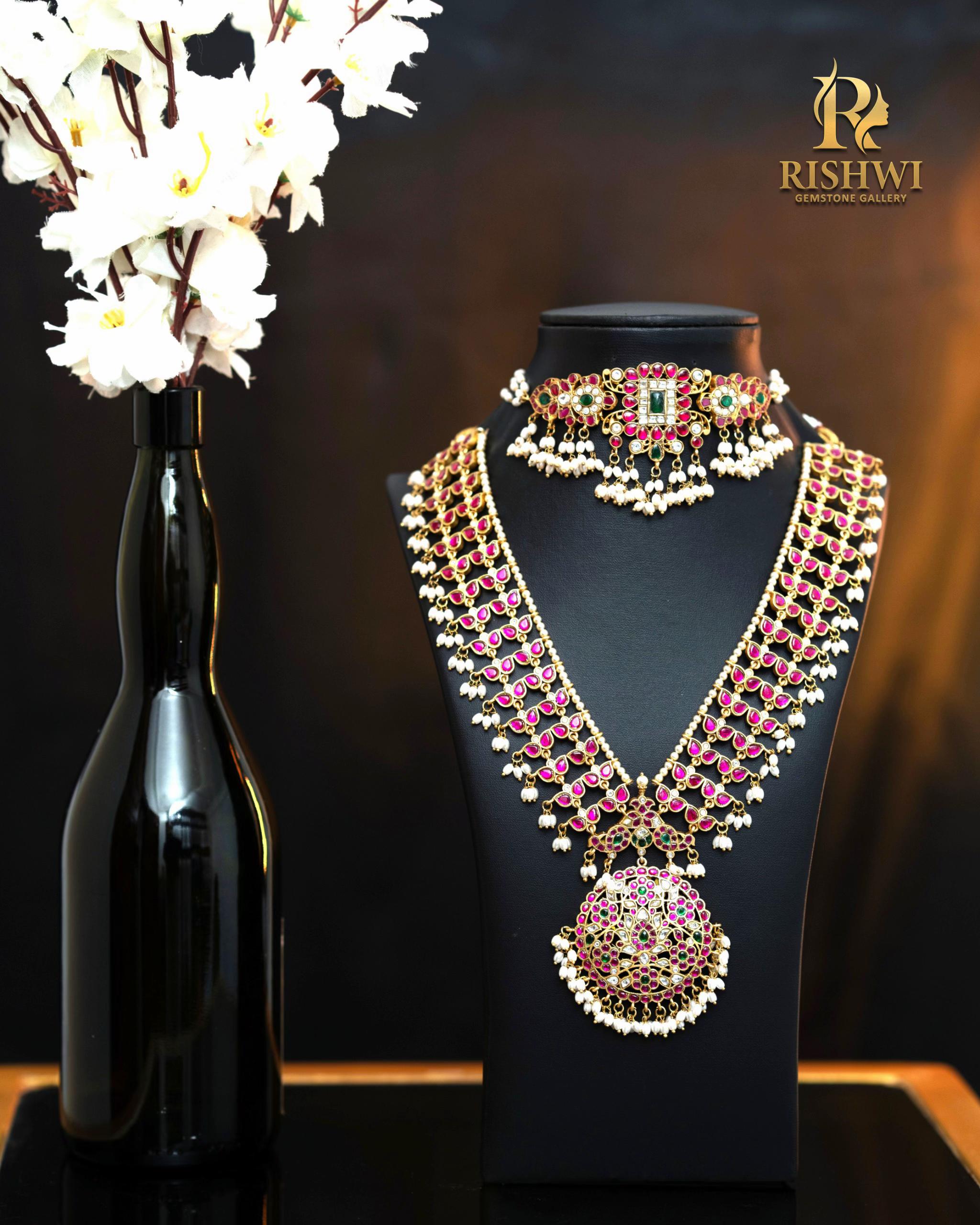 @Rishwi Gemstone Gallery