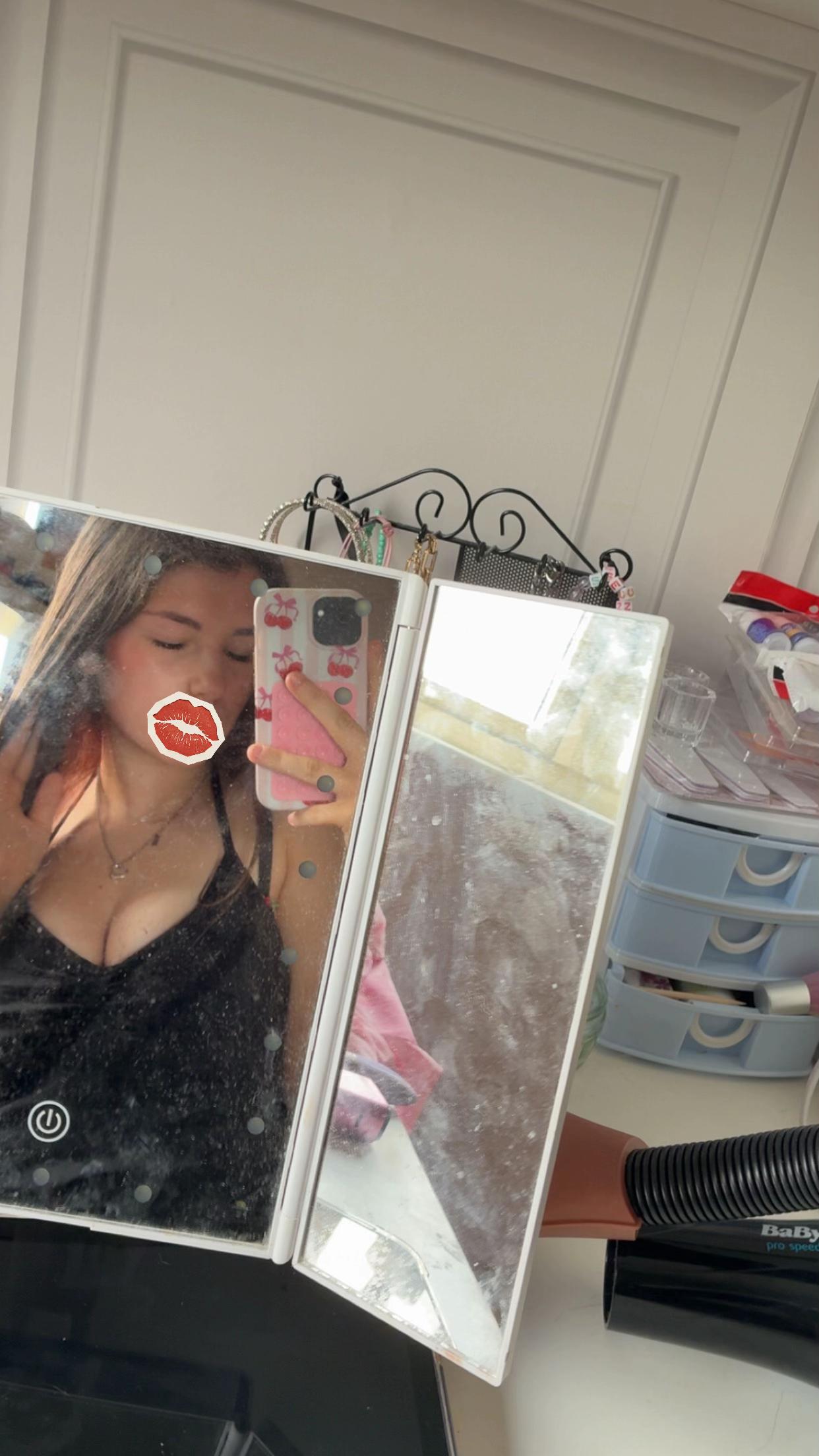@⚜️𝐬𝐜𝐚𝐫⚜️