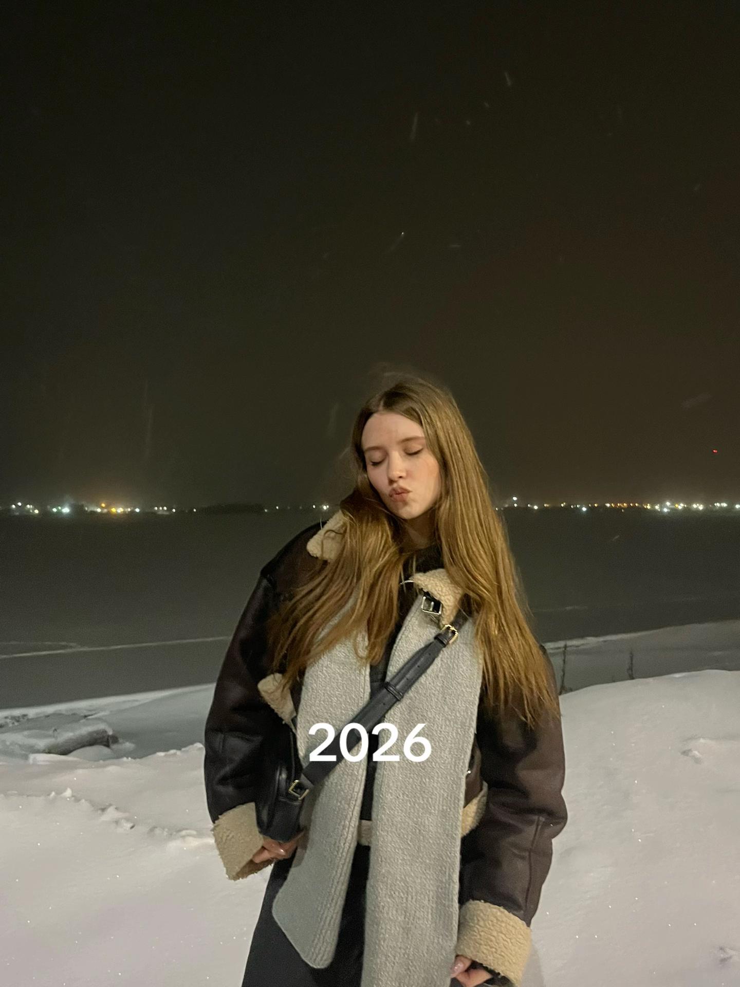 @даша