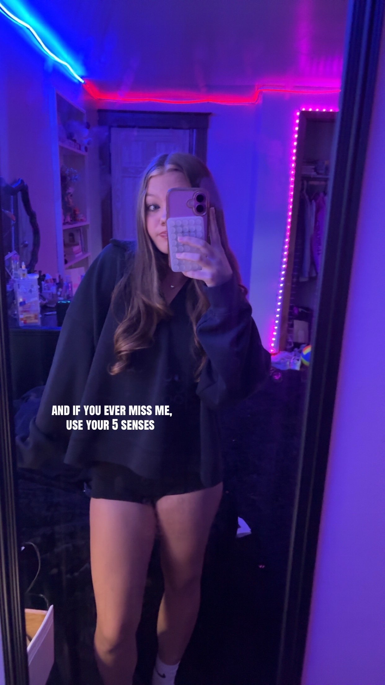 @𝐋𝐲𝐫𝐢𝐜