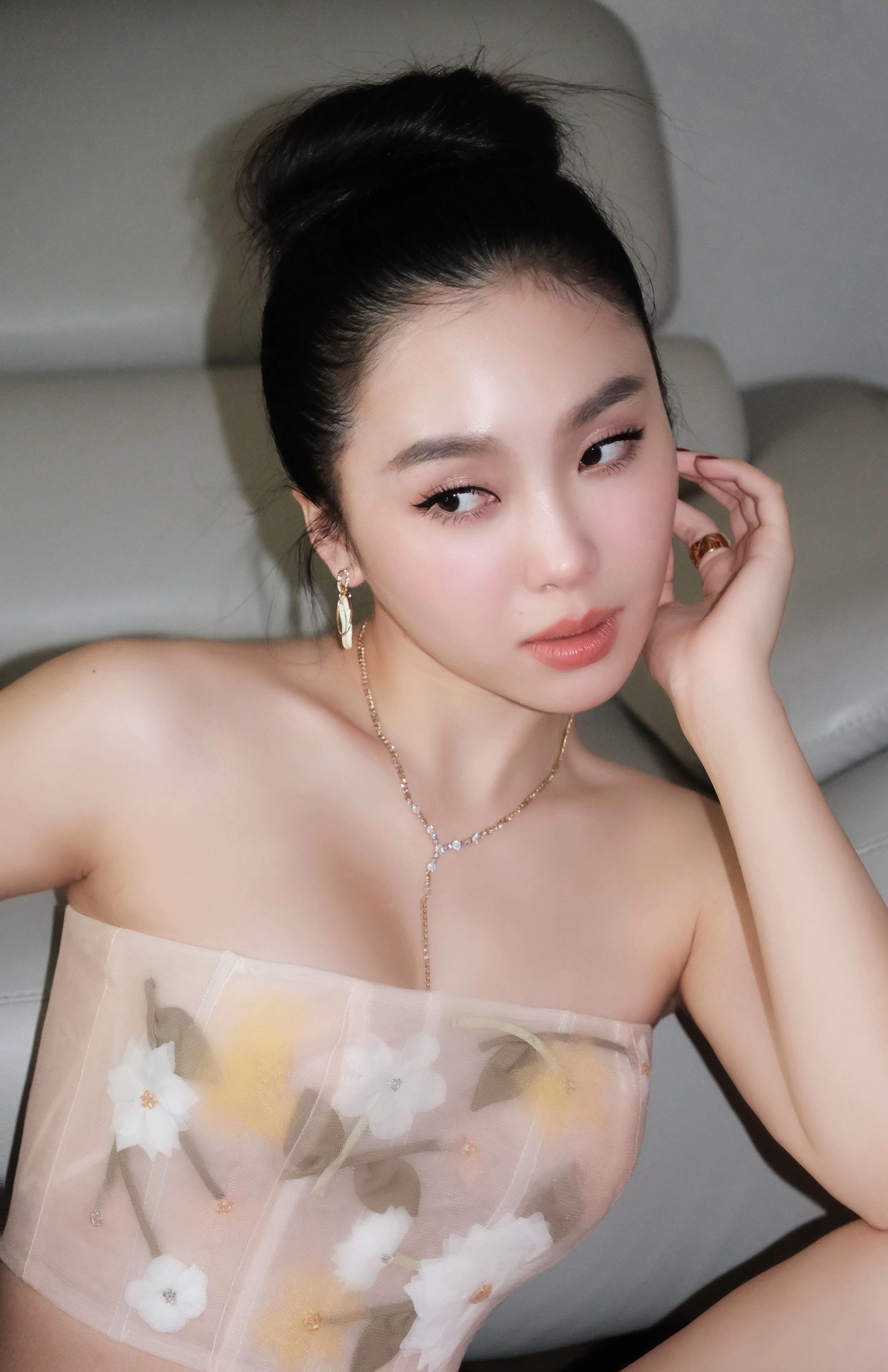 @Actress Minh Phương