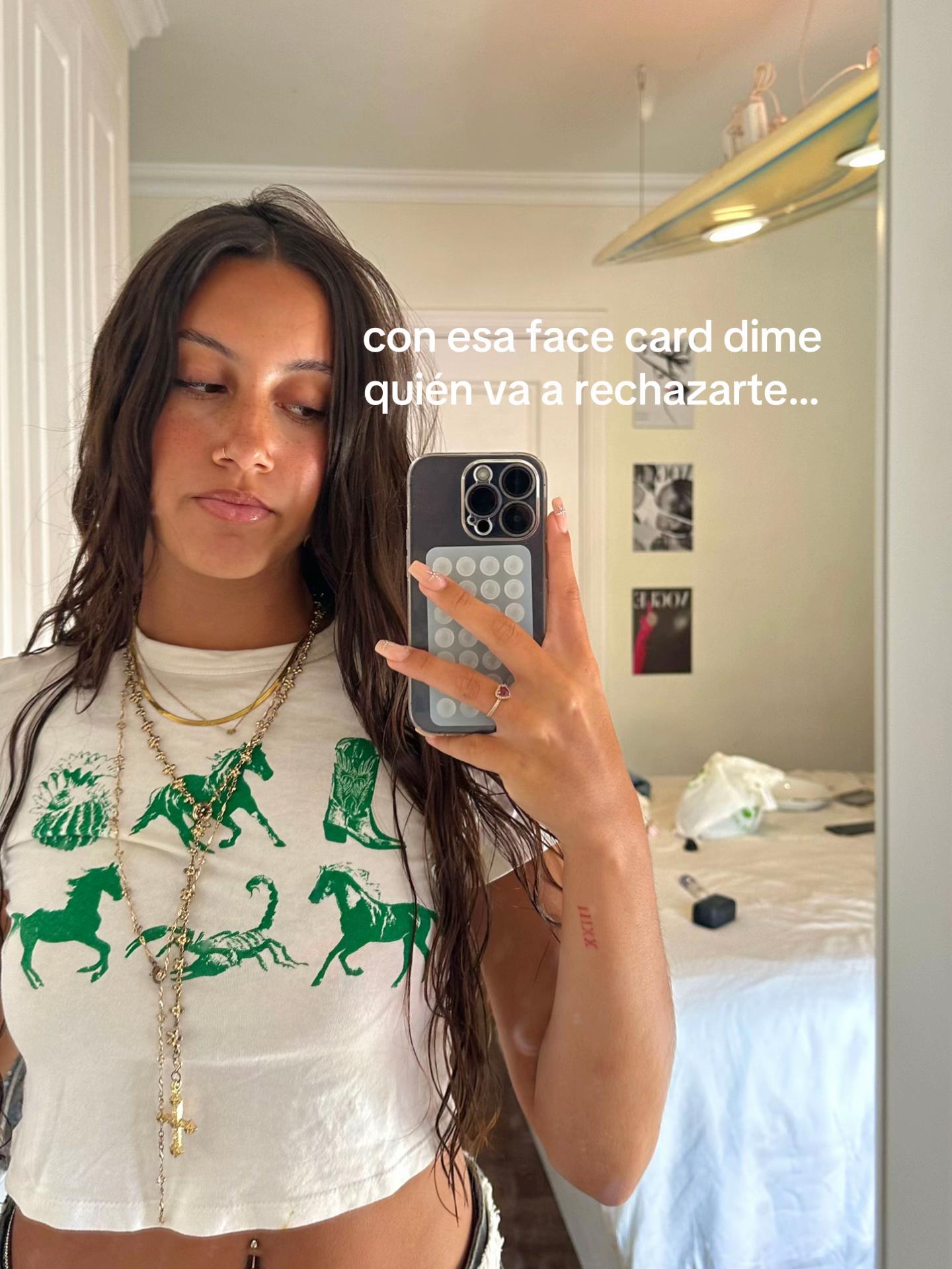 @Sil 🦈