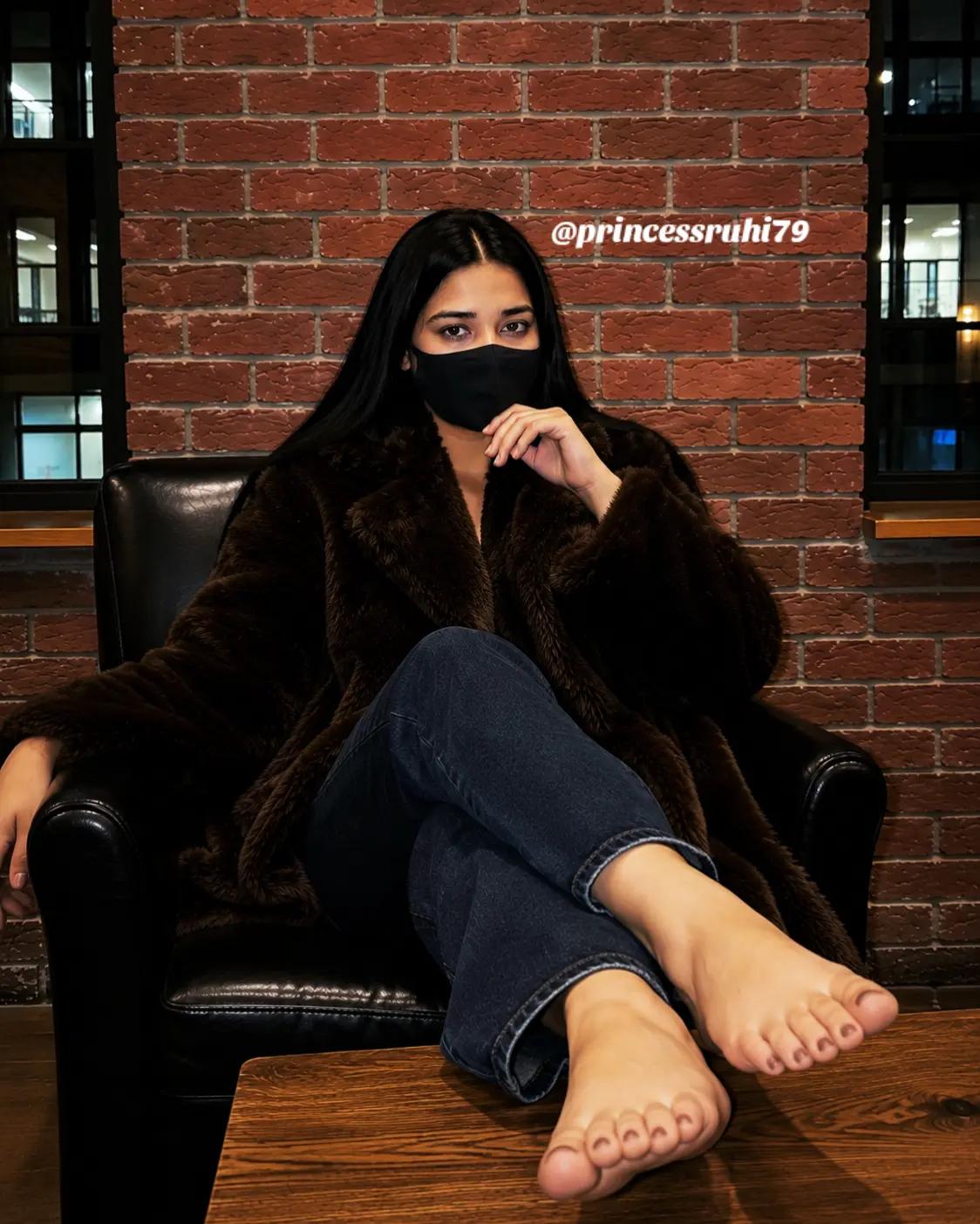 @𝗣𝗿𝗶𝗻𝗰𝗲𝘀𝘀 👑