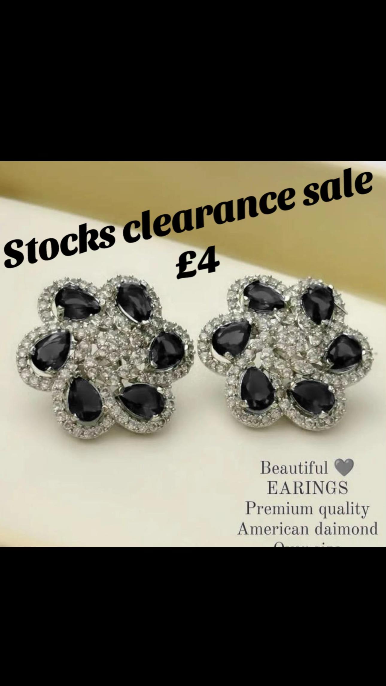 @Dazzledreamscollections
