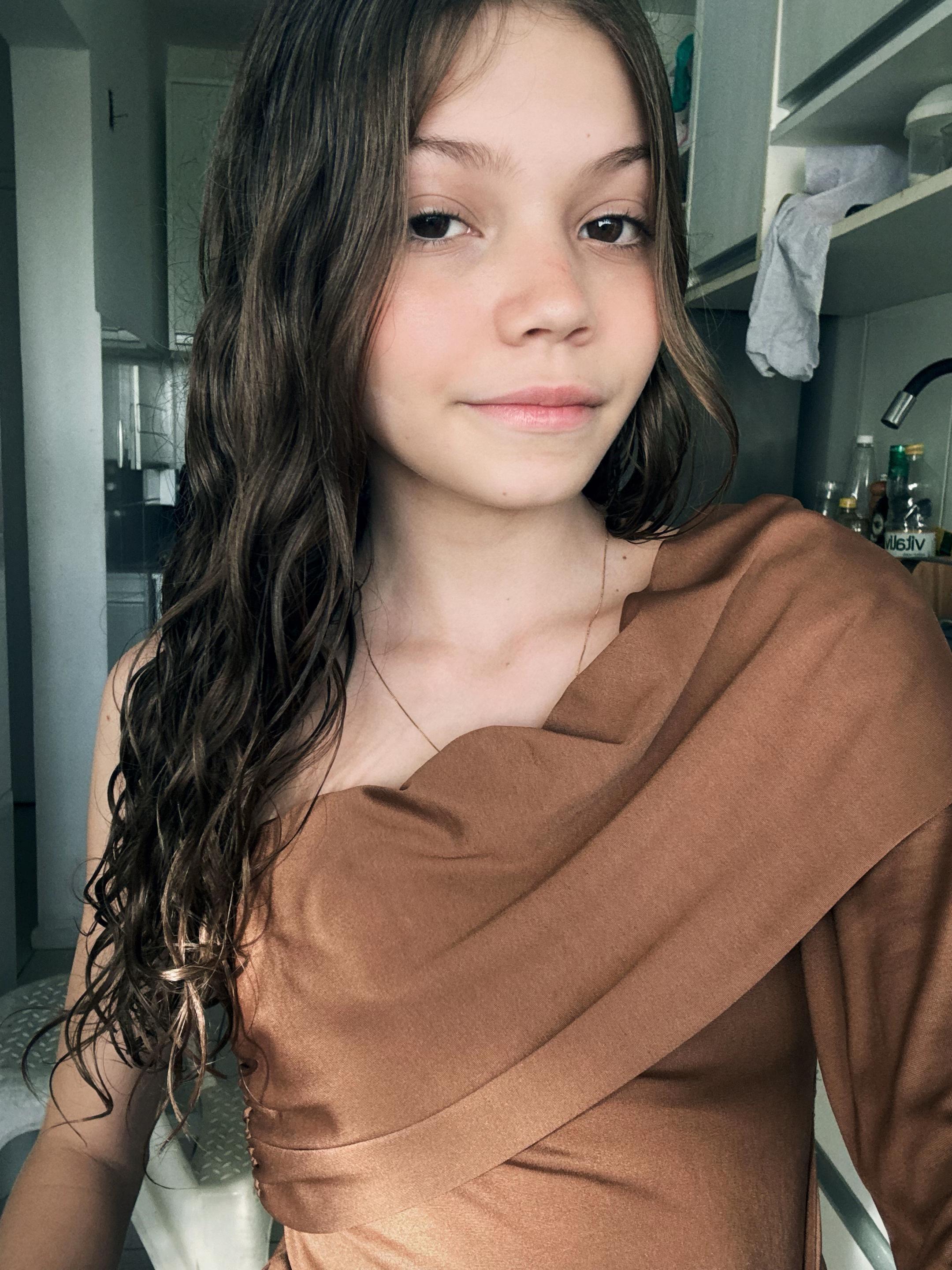 @isadoraamoraiss_