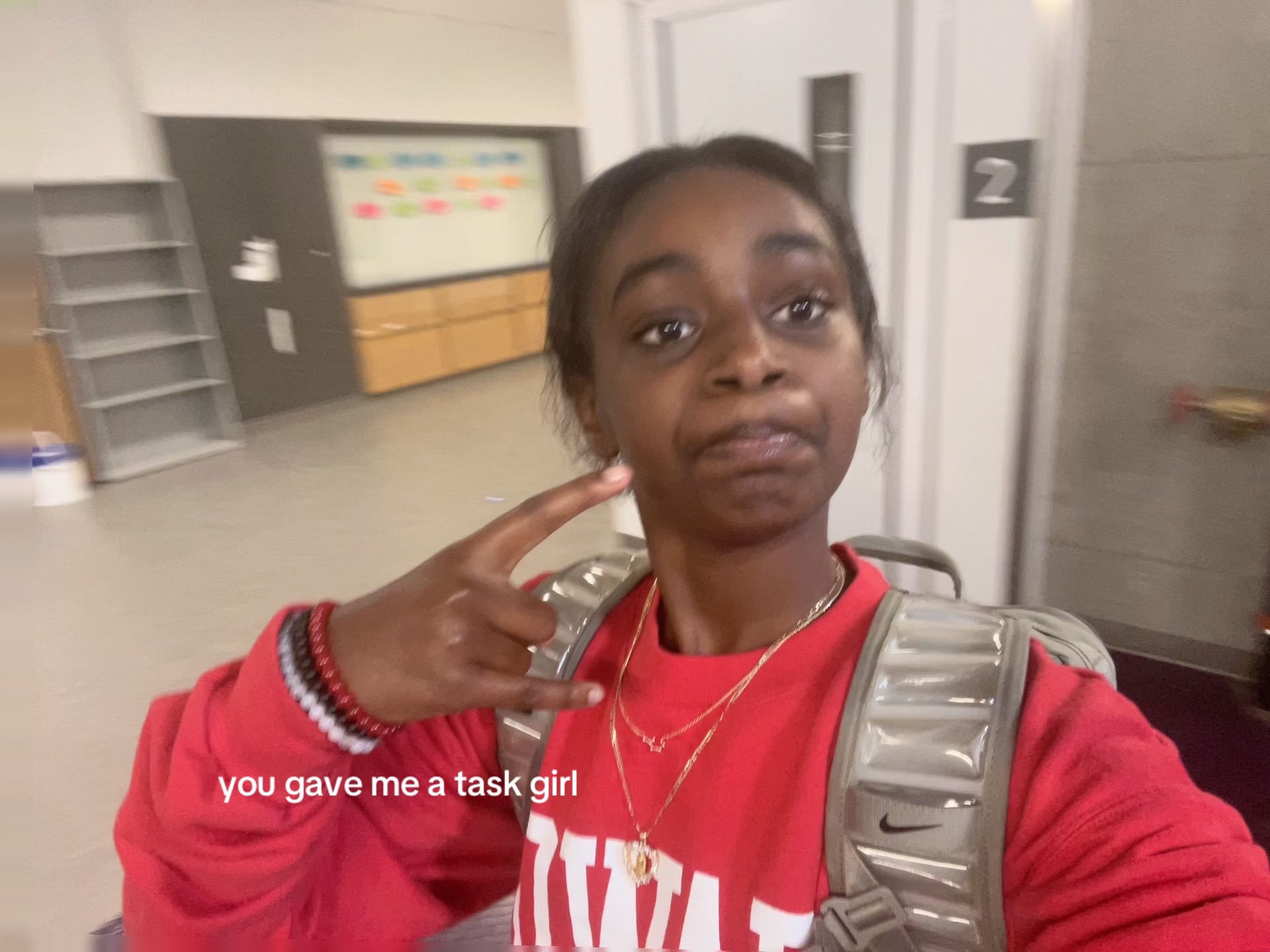 @overlyluhmylife