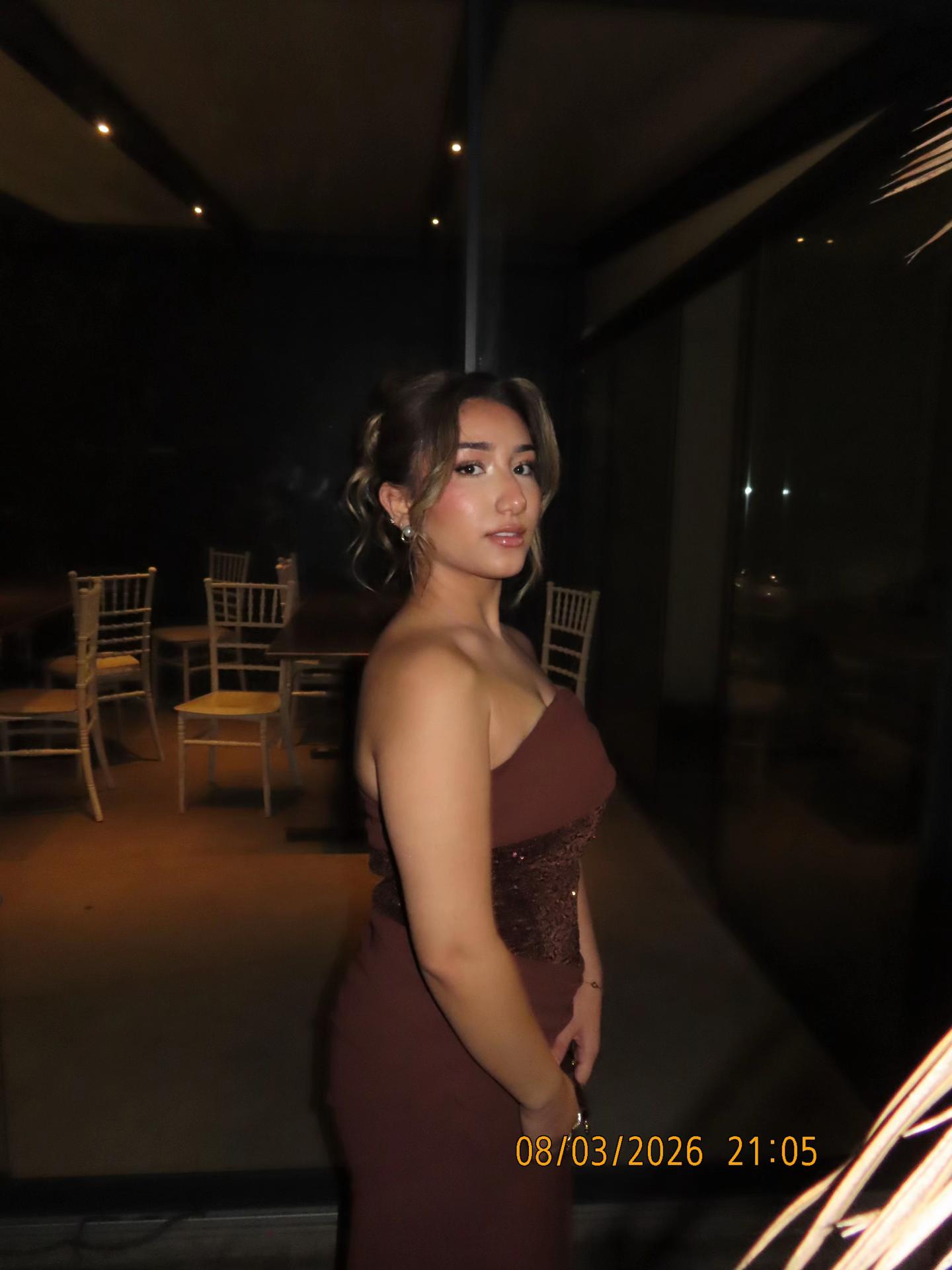 @روزين