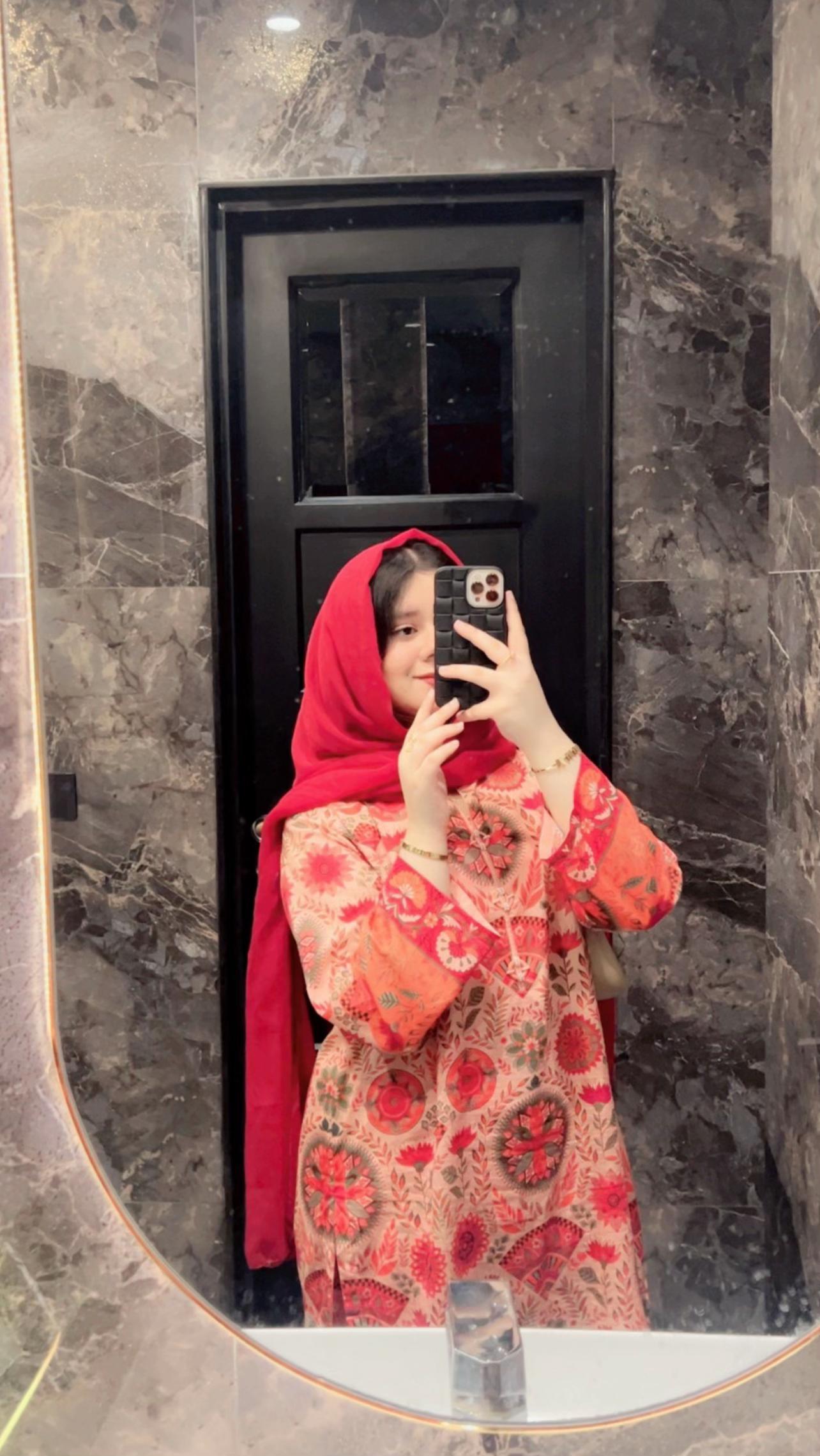 @𝑀𝒶𝒽𝒜𝓂🎀
