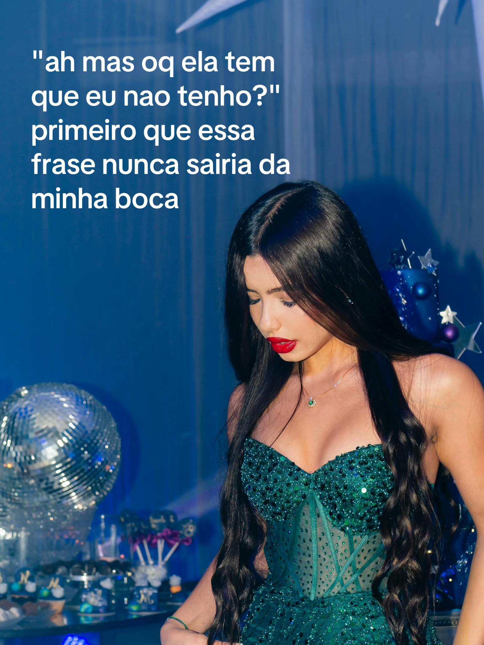 @nicolly_bom