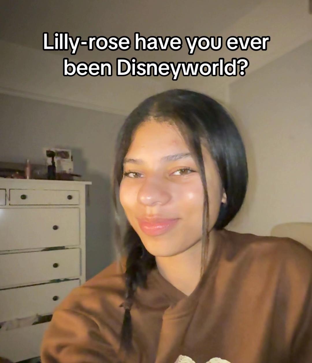 @Lillyrose