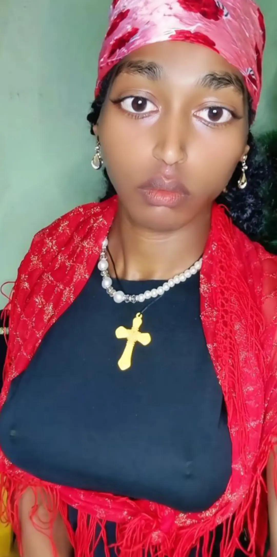 @ሄለን Eምso