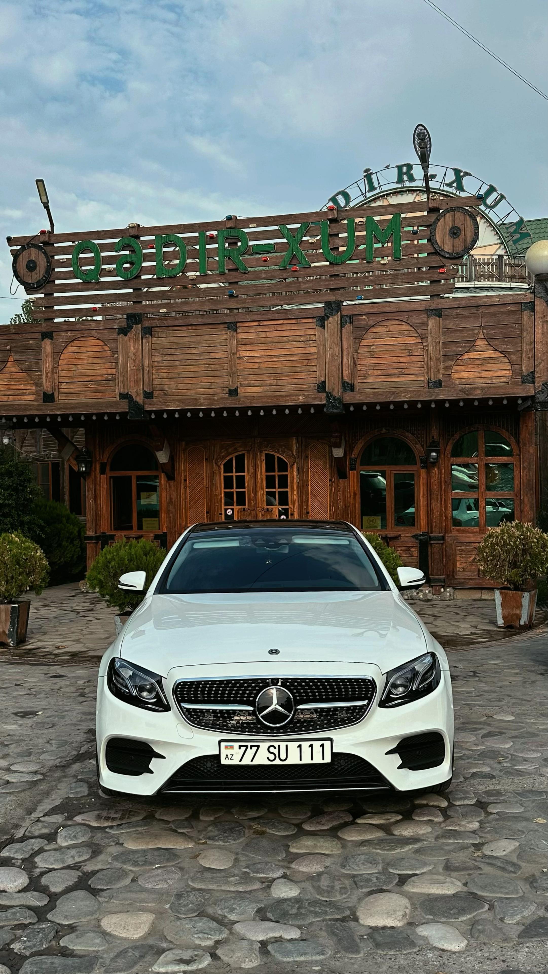 @77SU111