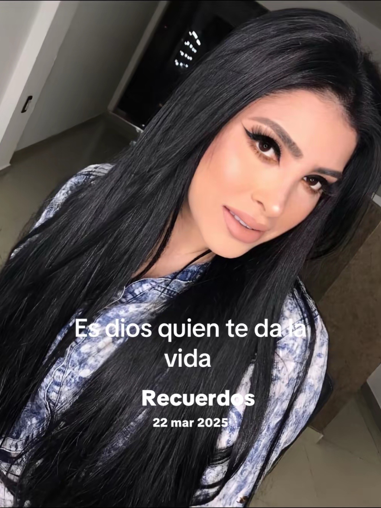 @Clau8af 🎱🪩🍸🛍️