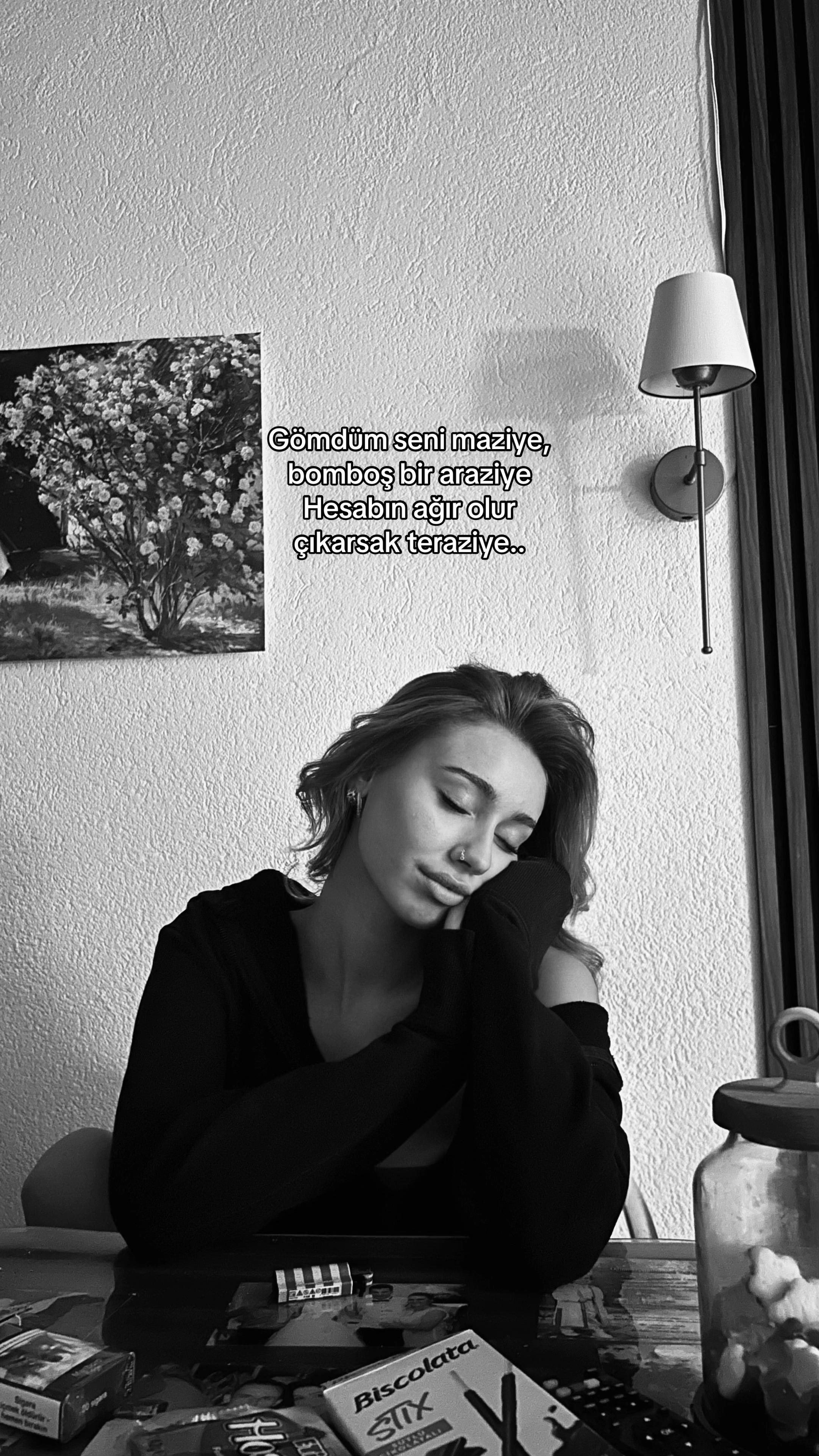 @𝒚