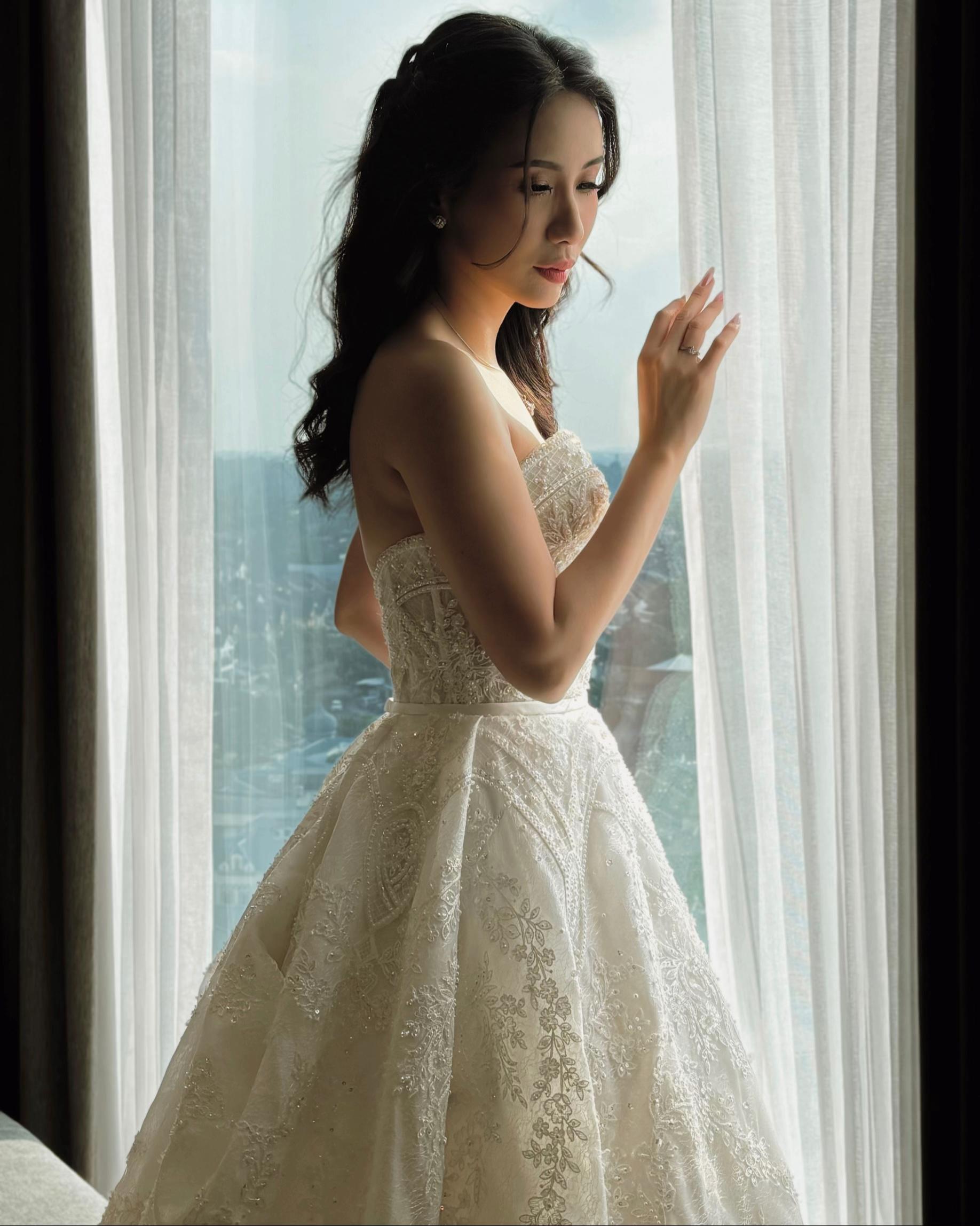 @Ivory Bridal