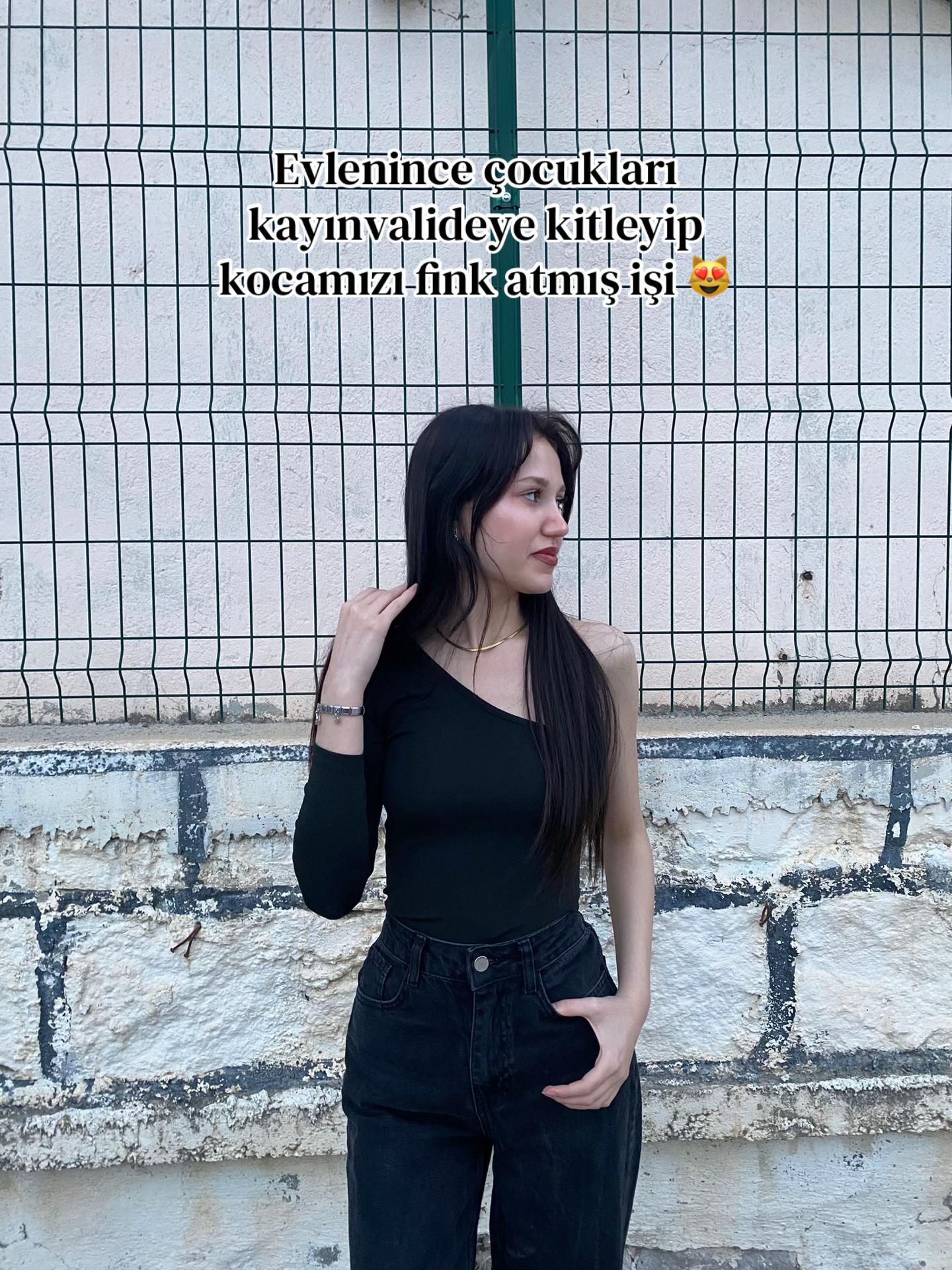 @N🦊