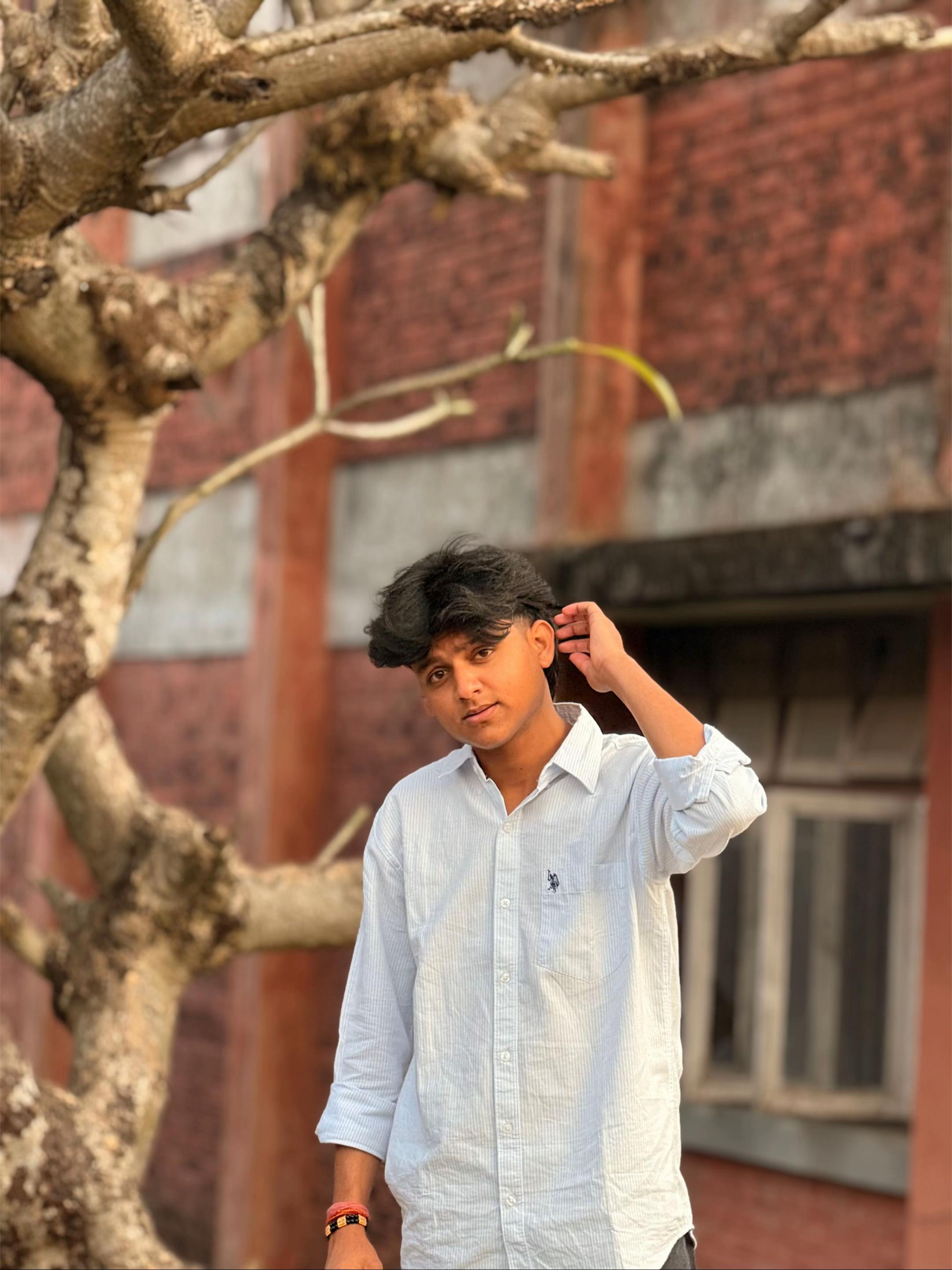 @DESI ROWDY 07