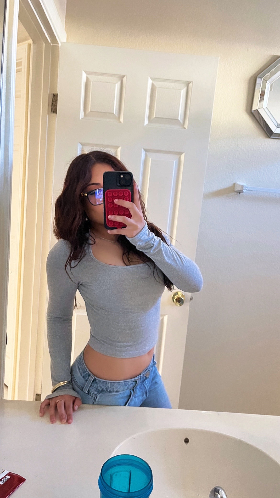 @⃟