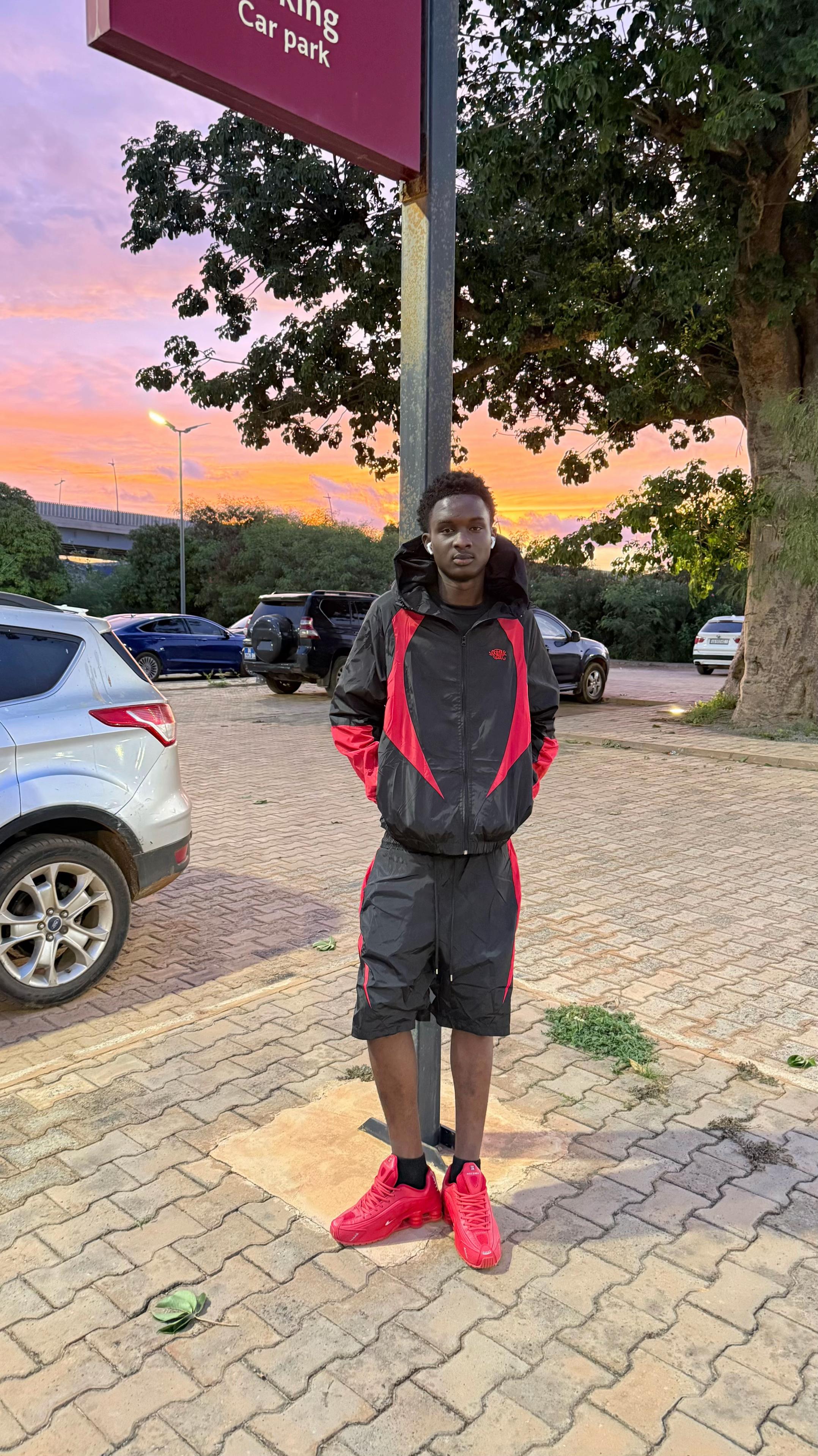 @Mahmud 🇸🇳