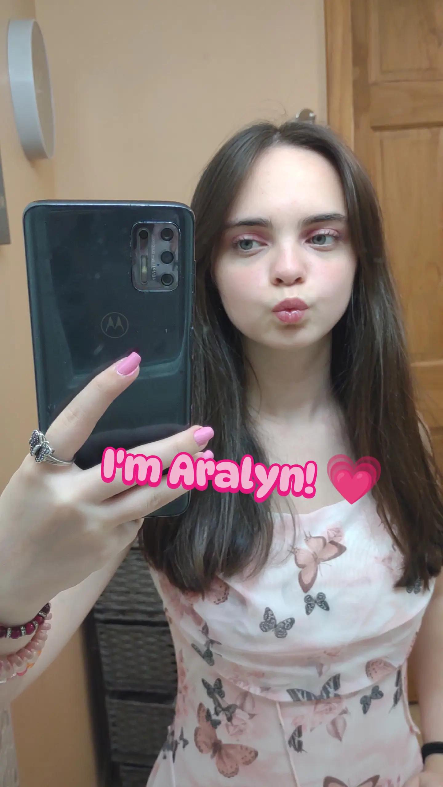 @𝐴𝑟𝑎𝑙𝑦𝑛𝑛🍰🍓💞