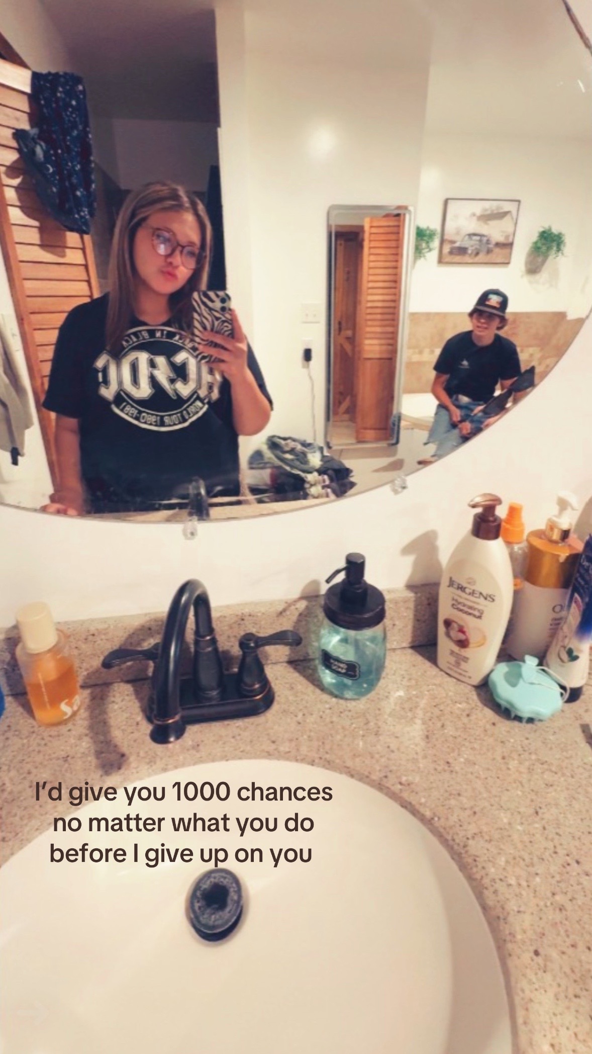 @𝓒𝓪𝓻𝓶𝓮𝓷