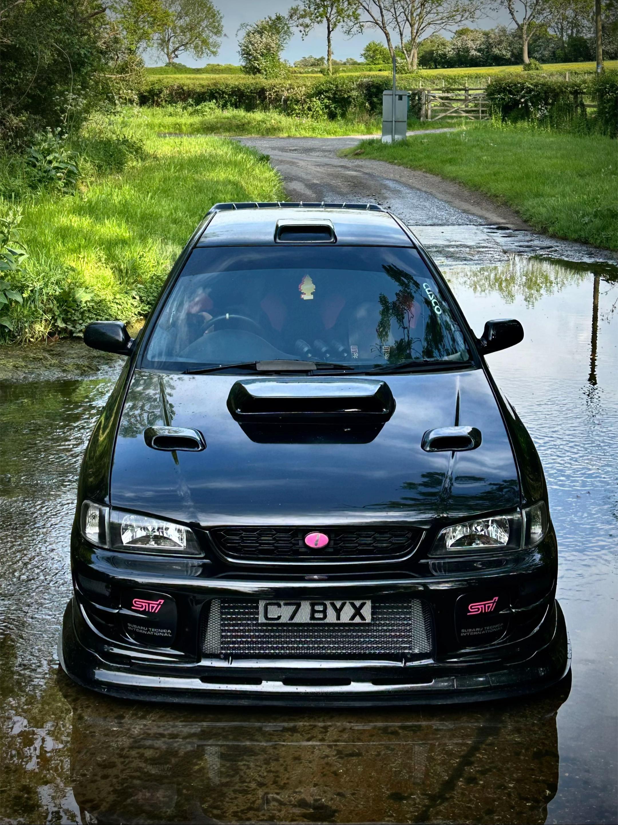 @Carlx400