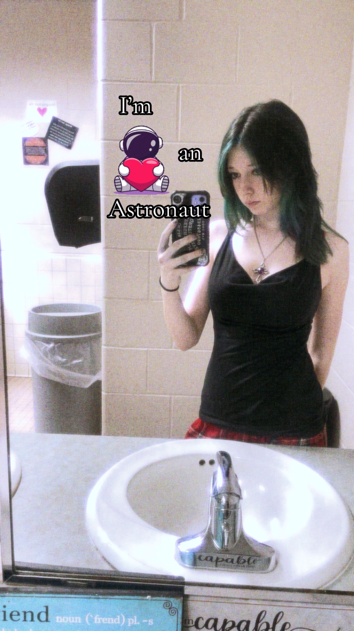 @Living_dead_girl.666