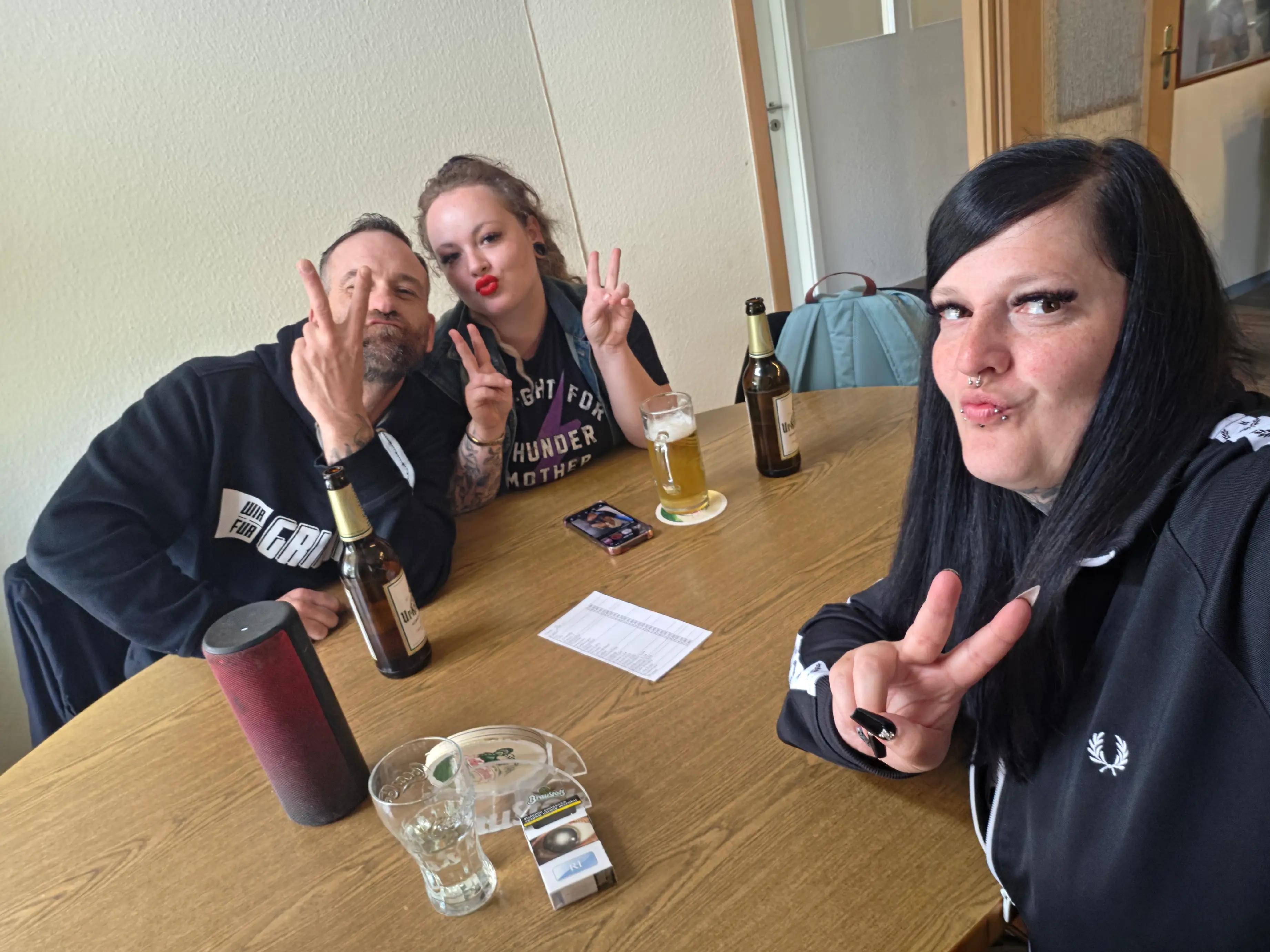 @schnäpfe