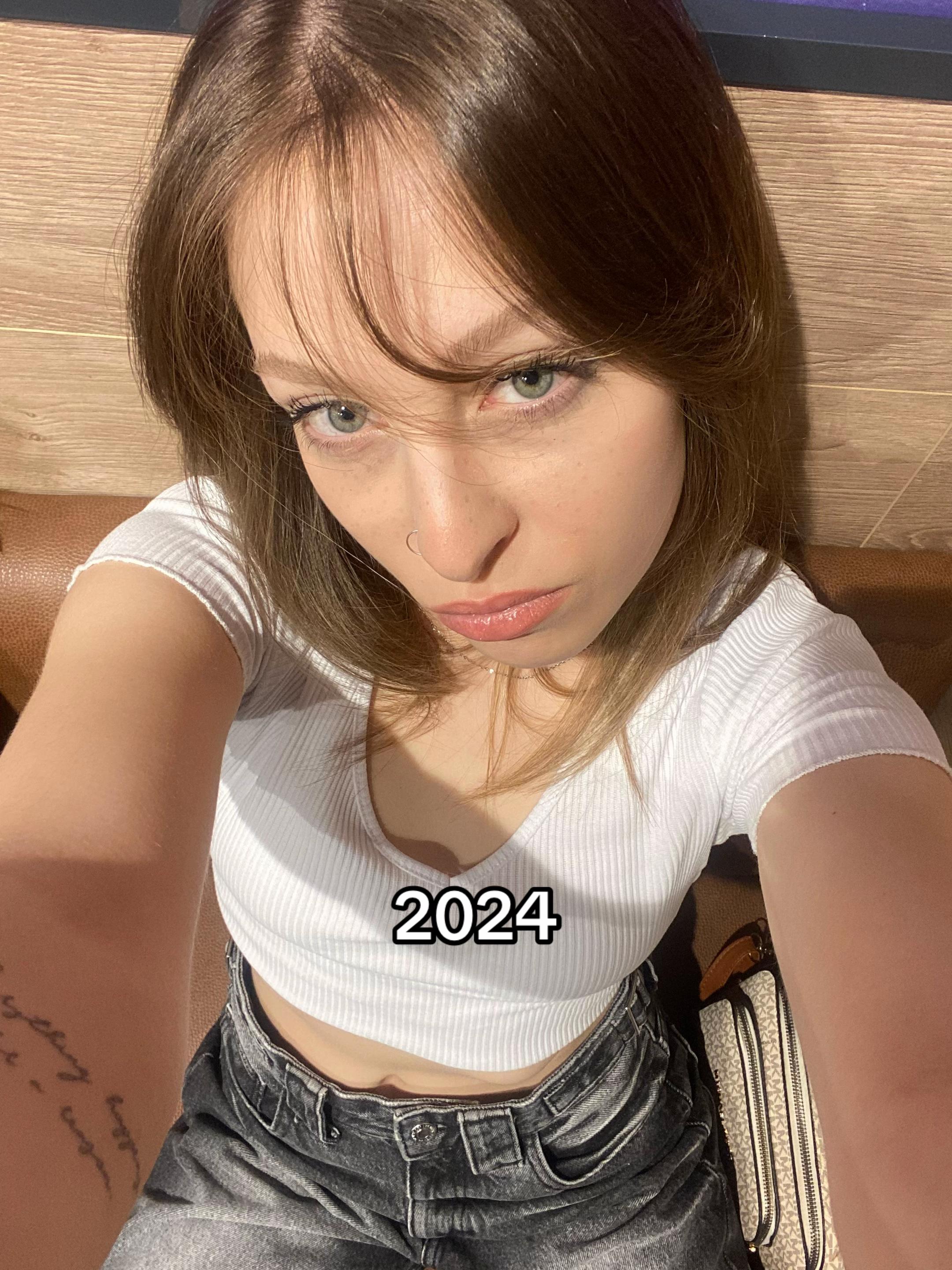 @Nisaaaaa