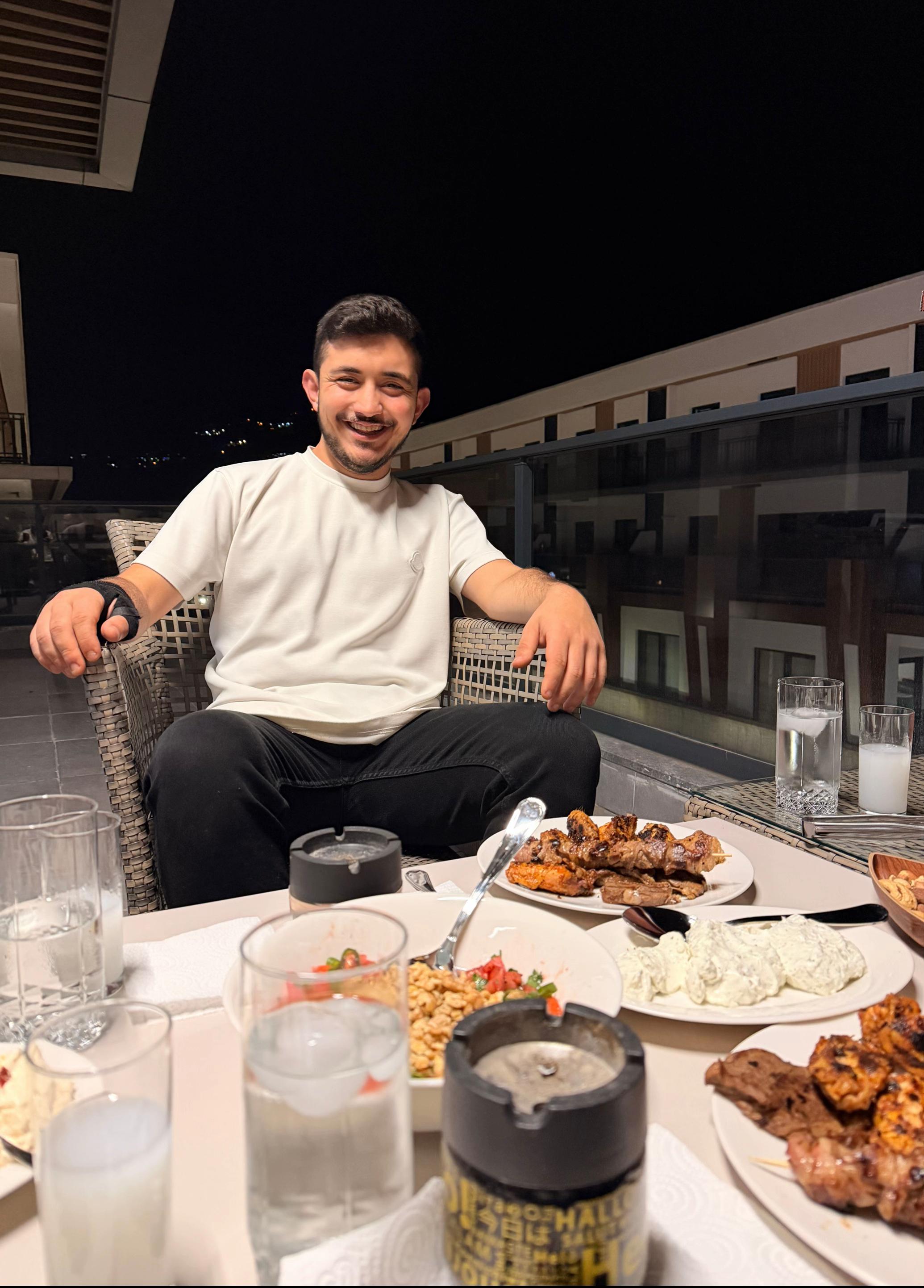 @Ahmet Kapıcıoğlu 🦅