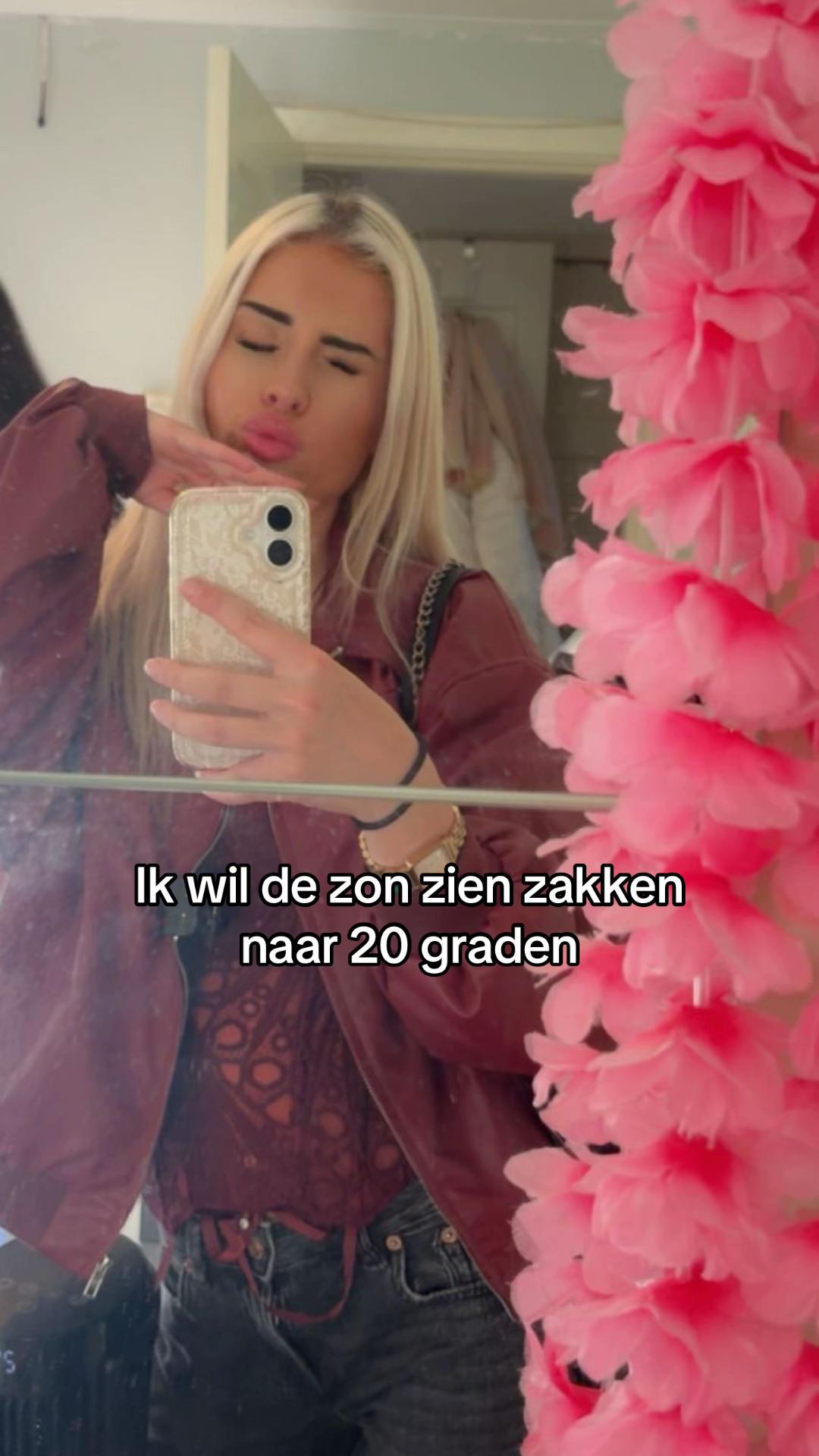 @Evi 🪽