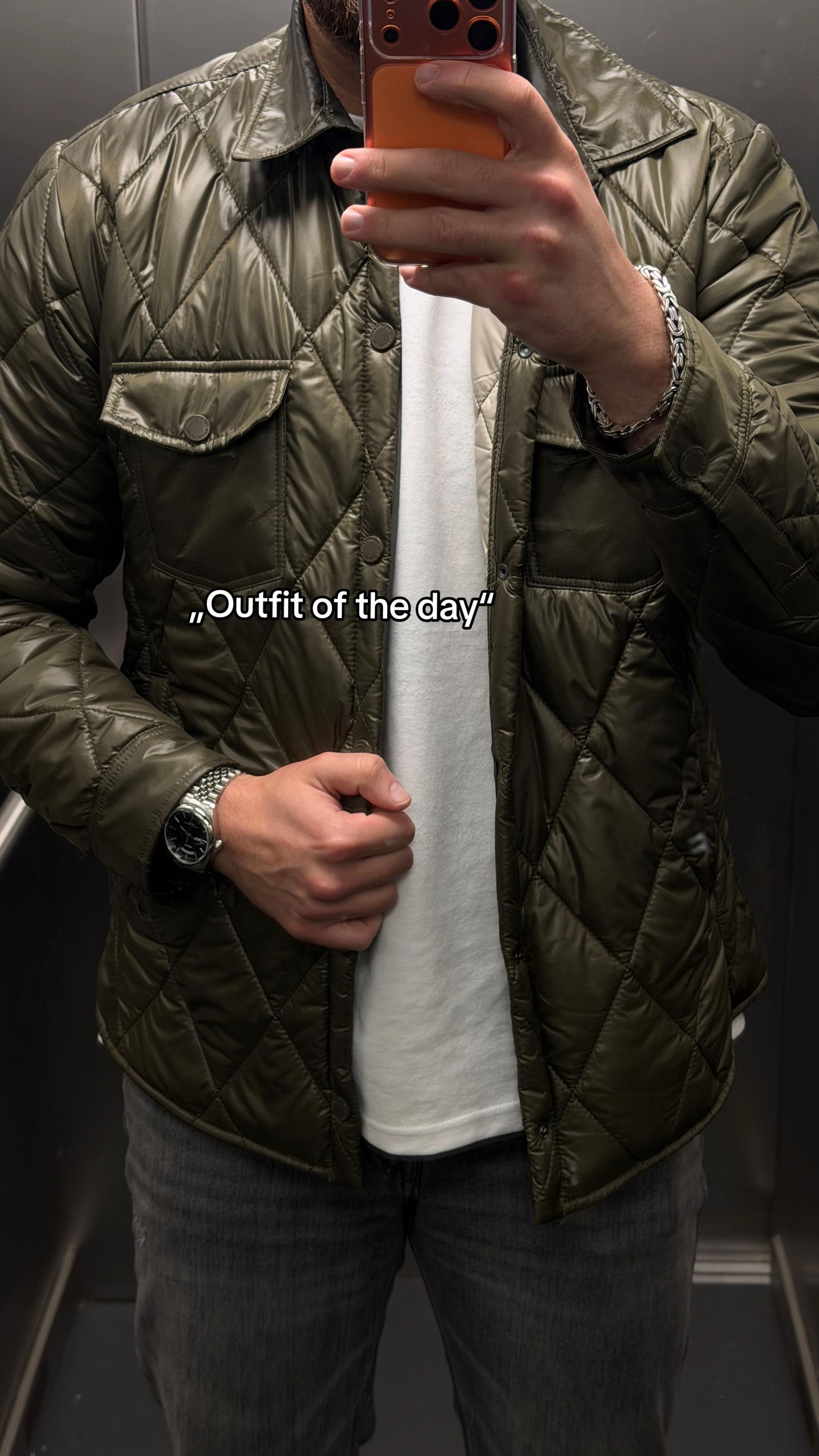 @OutfitsWithCan