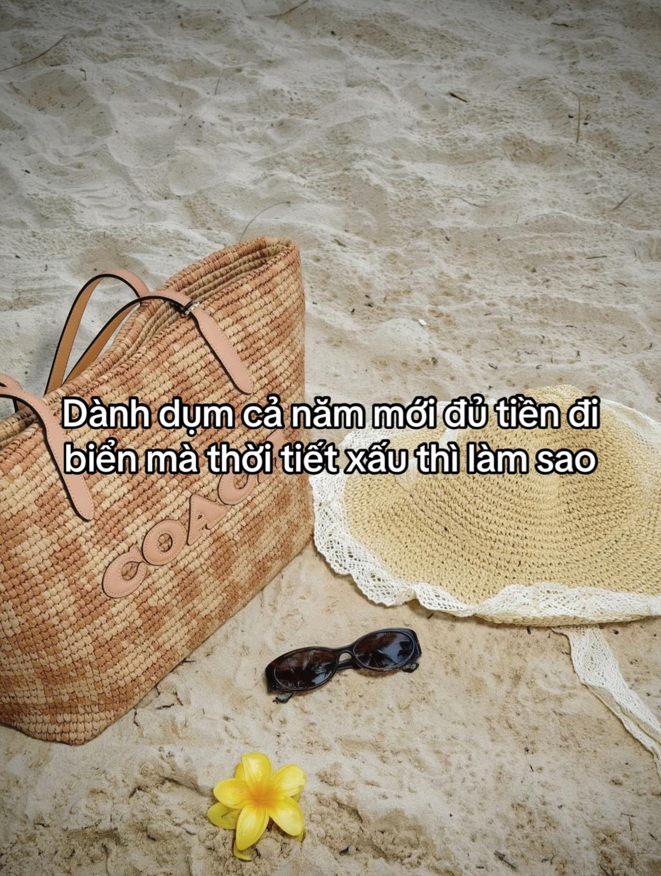 @Ăn Kem dưới mưa 🍦