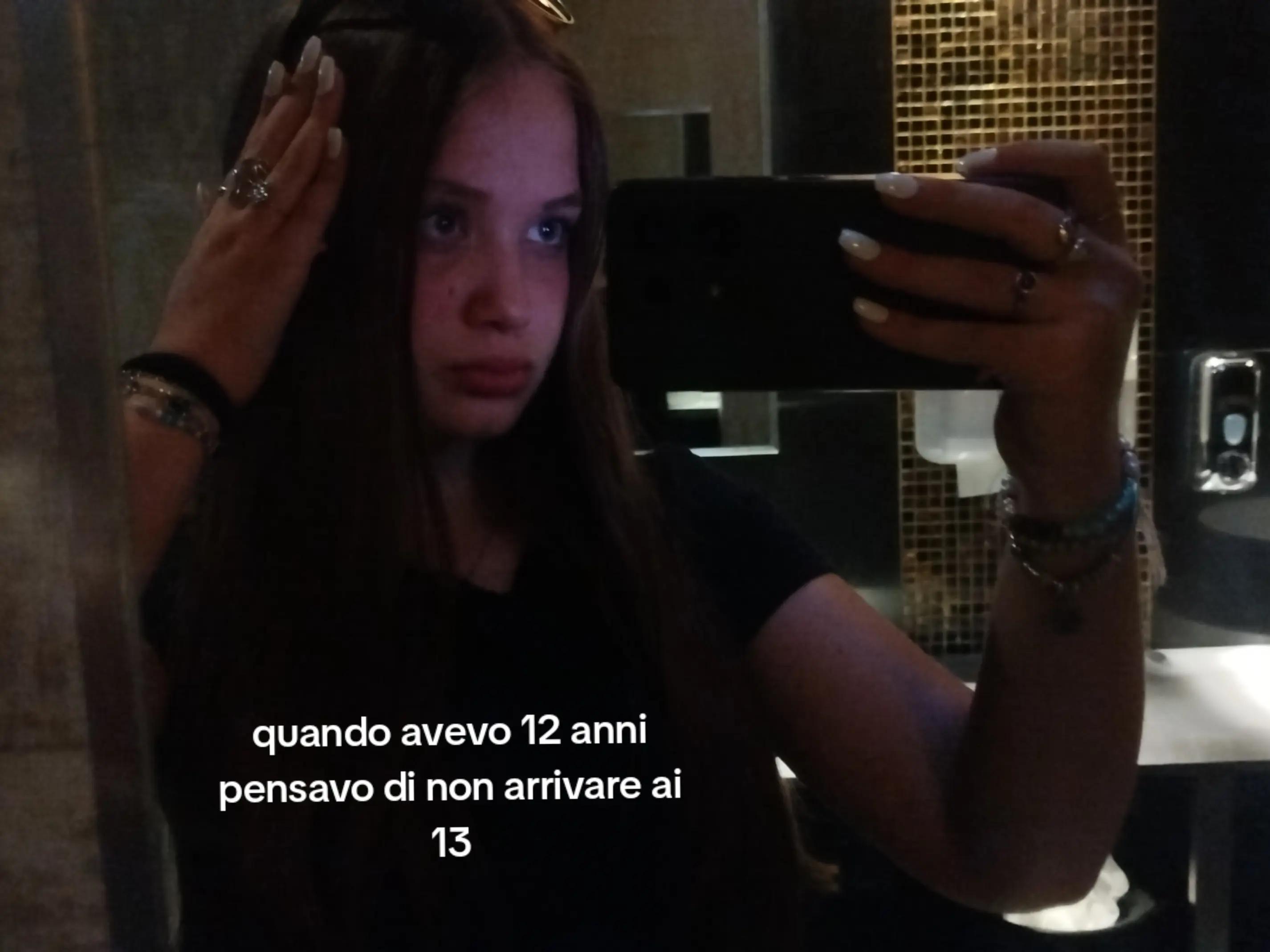 @AURORAAAAA