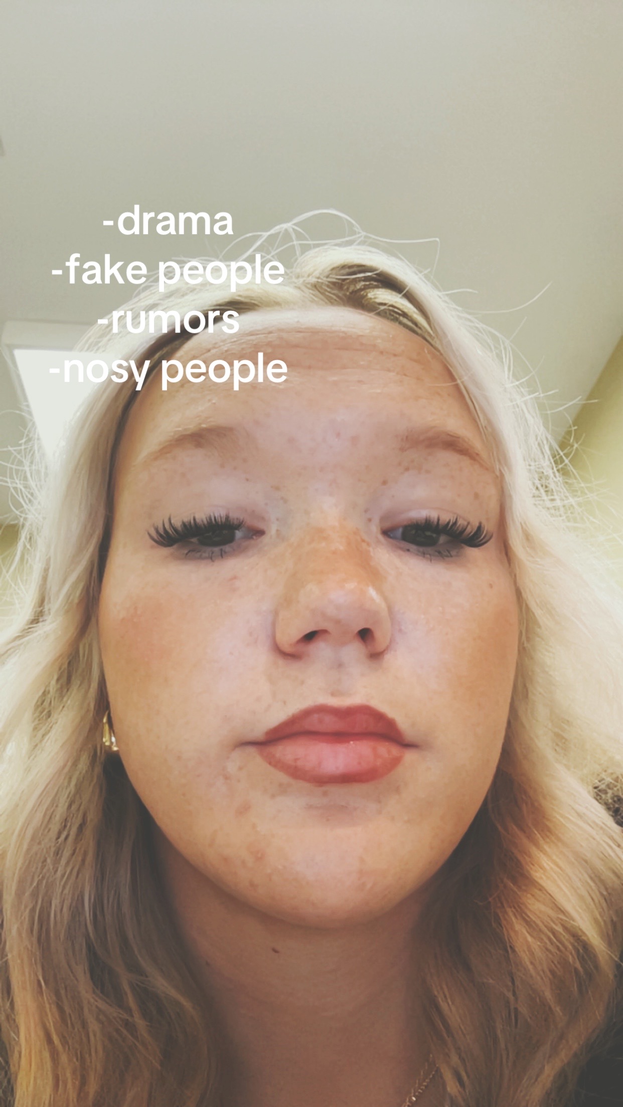 @️